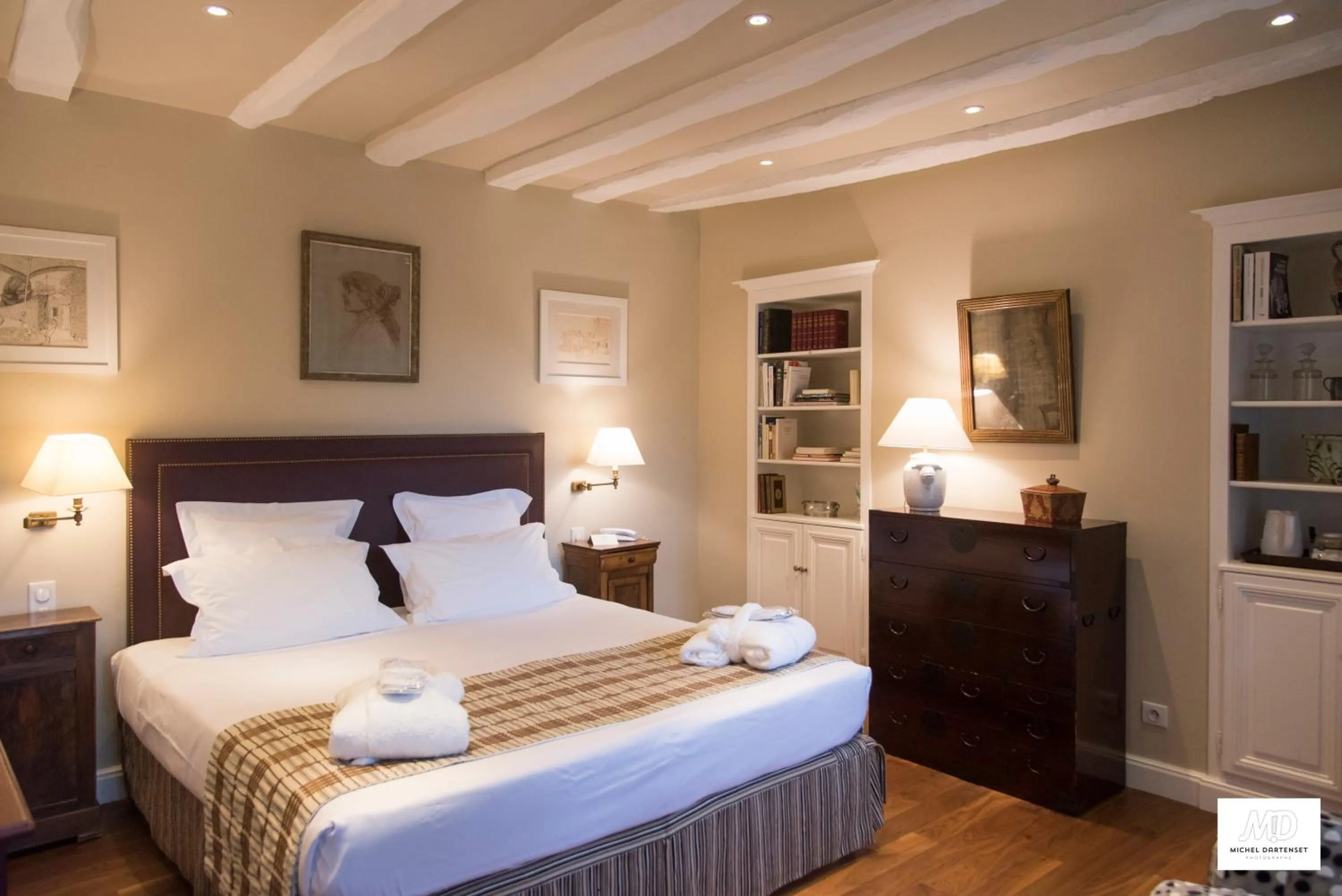 Bedroom, Bed in Le Vieux Logis
