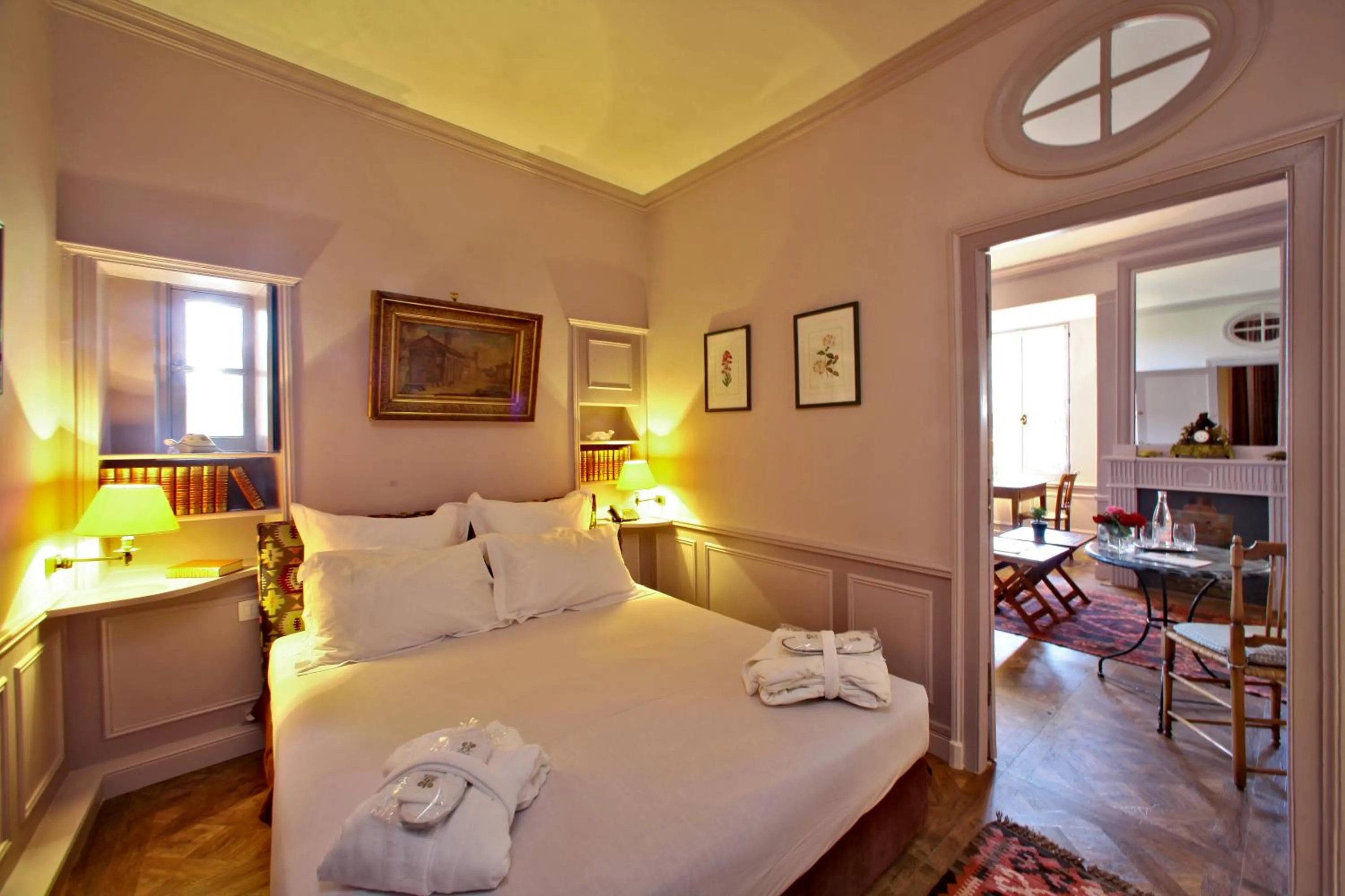 Bedroom, Bed in Le Vieux Logis