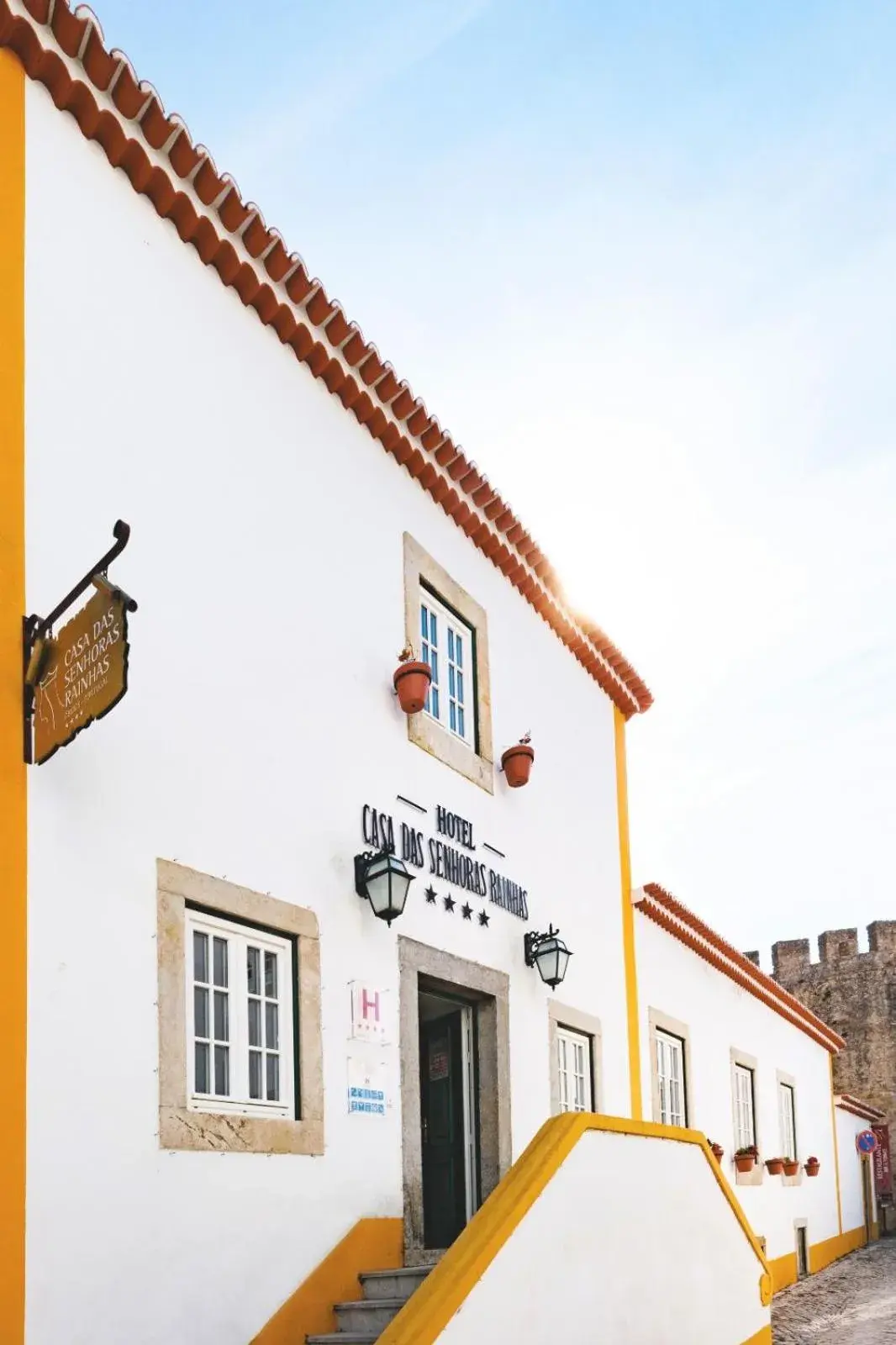 Facade/entrance in Casa Senhoras Rainhas - Óbidos - by Unlock Hotels Facade/entrance in Casa Senhoras Rainhas - Óbidos - by Unlock Hotels
