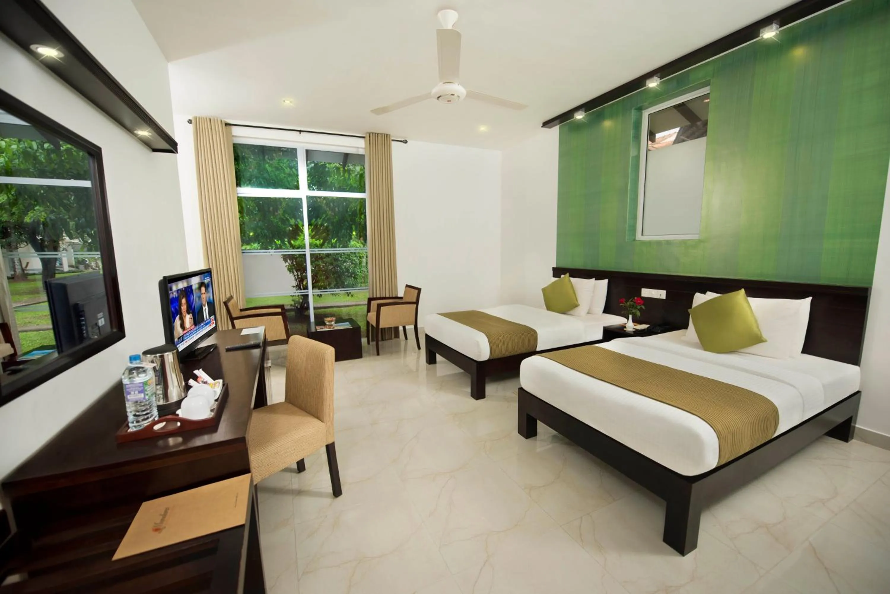 Photo of the whole room, Bed in Mandara Rosen Yala, Kataragama