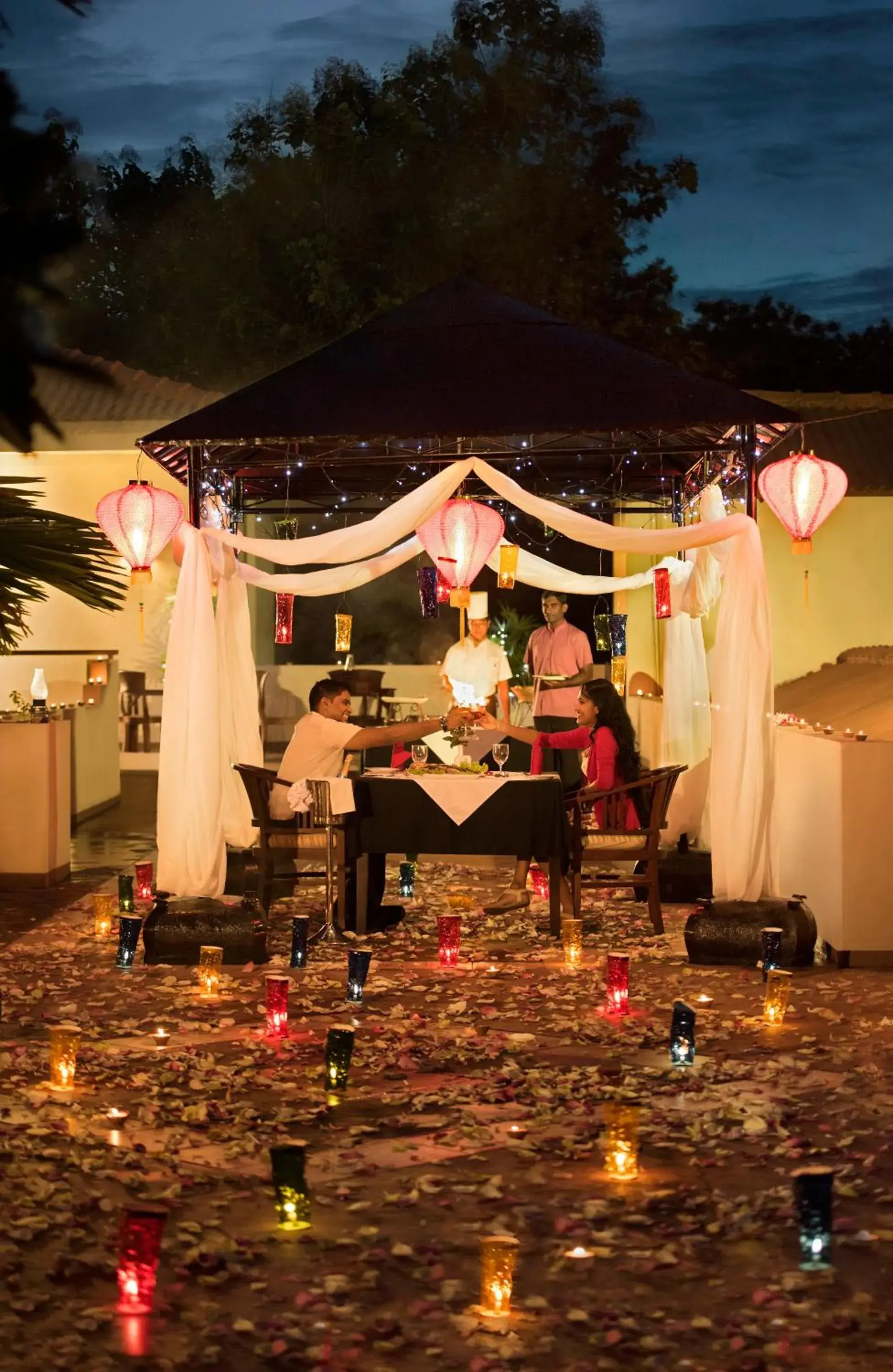 Restaurant/places to eat in Mandara Rosen Yala, Kataragama Restaurant/places to eat in Mandara Rosen Yala, Kataragama