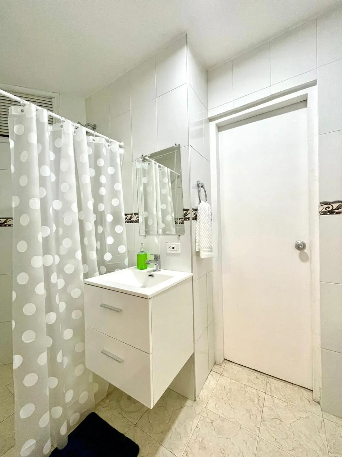 Shower in Casa Roman Hotel Boutique