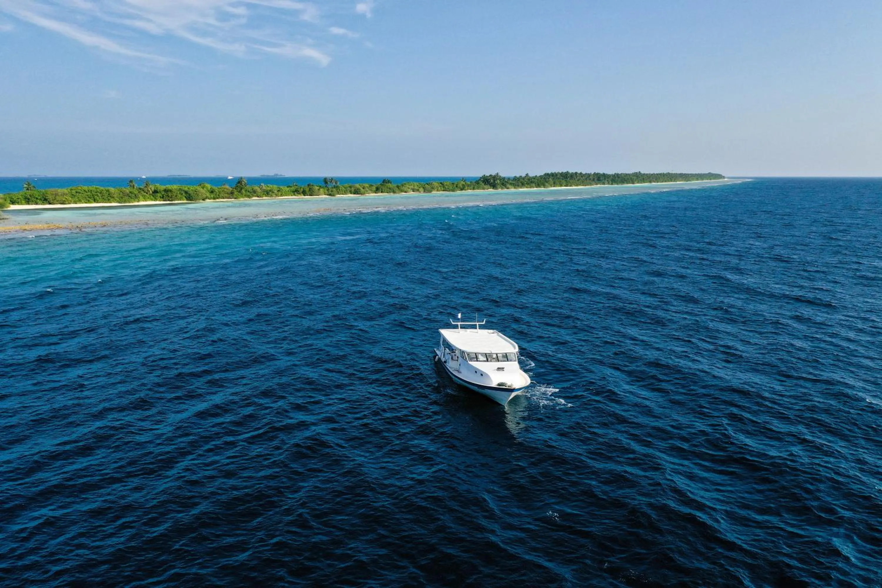 Snorkeling in TME Retreats Dhigurah