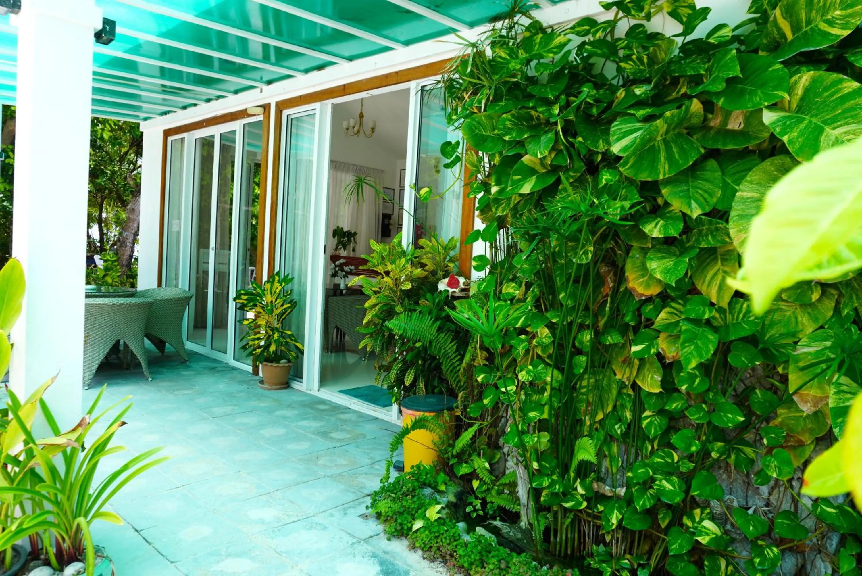 Patio in TME Retreats Dhigurah