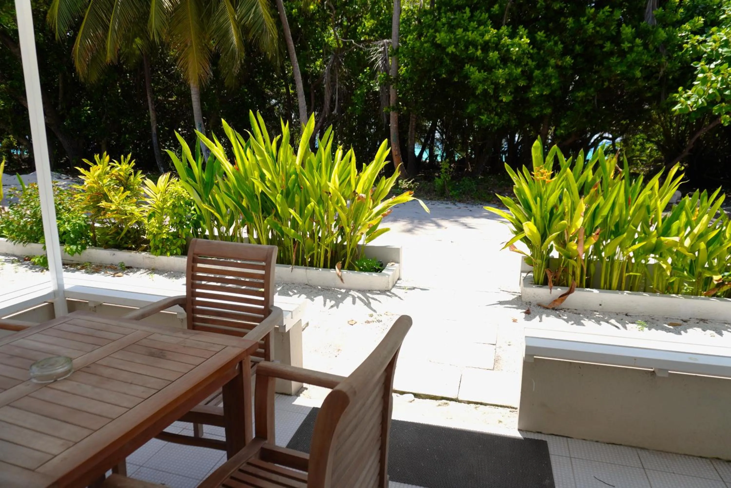 Patio in TME Retreats Dhigurah