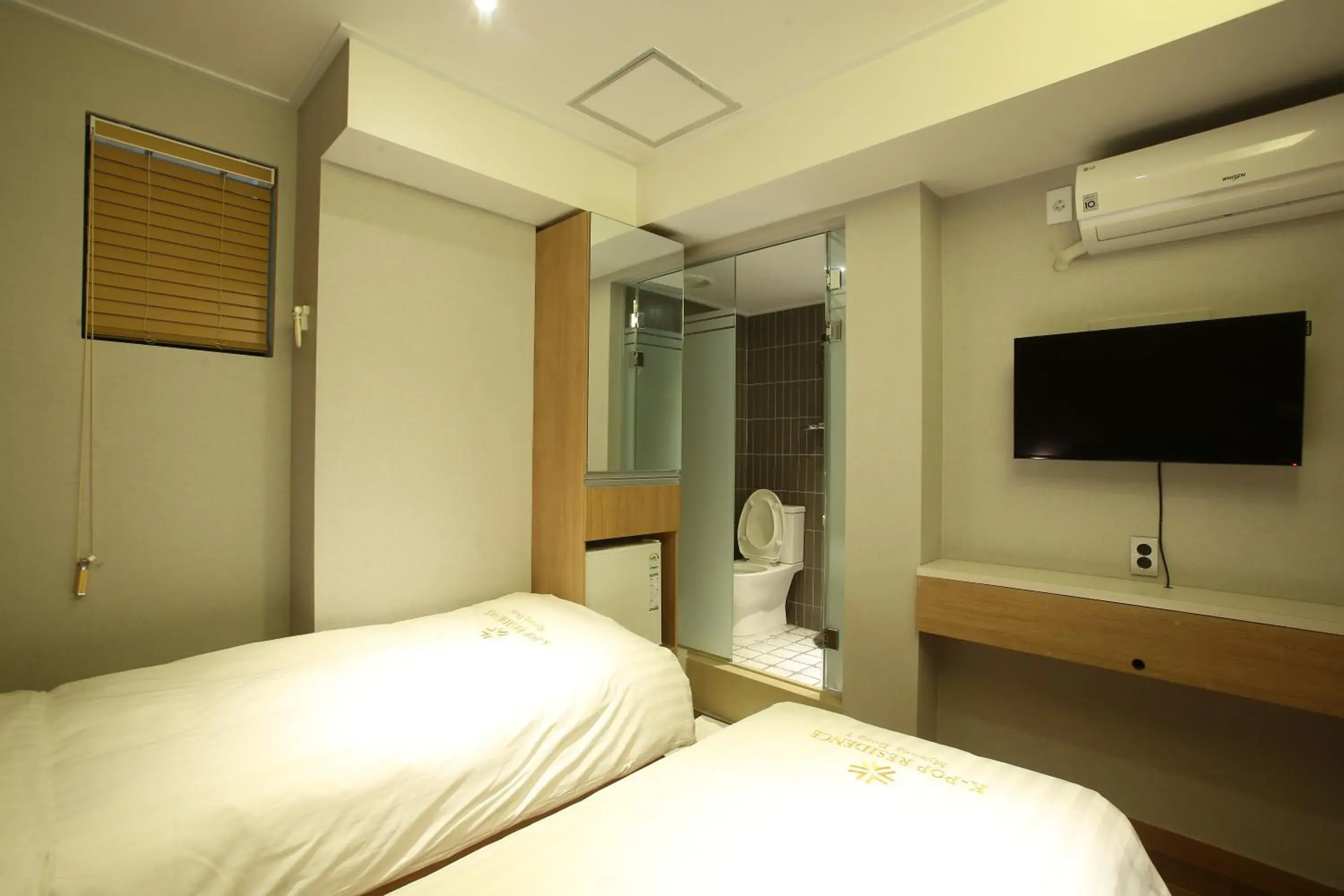 Decorative detail, Bed in K-POP Residence Myeongdong 1 Decorative detail, Bed in K-POP Residence Myeongdong 1