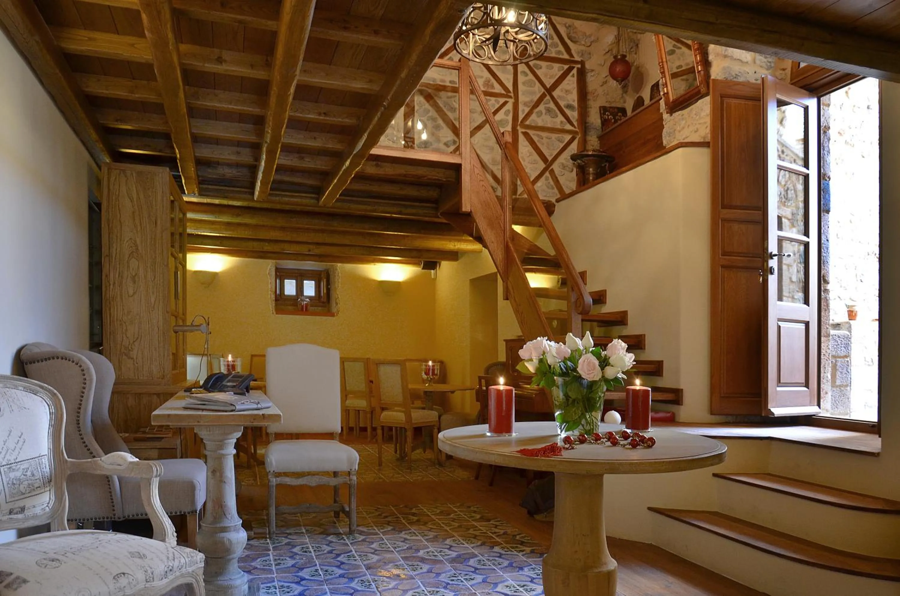 Lobby or reception in Archontiko Chioti