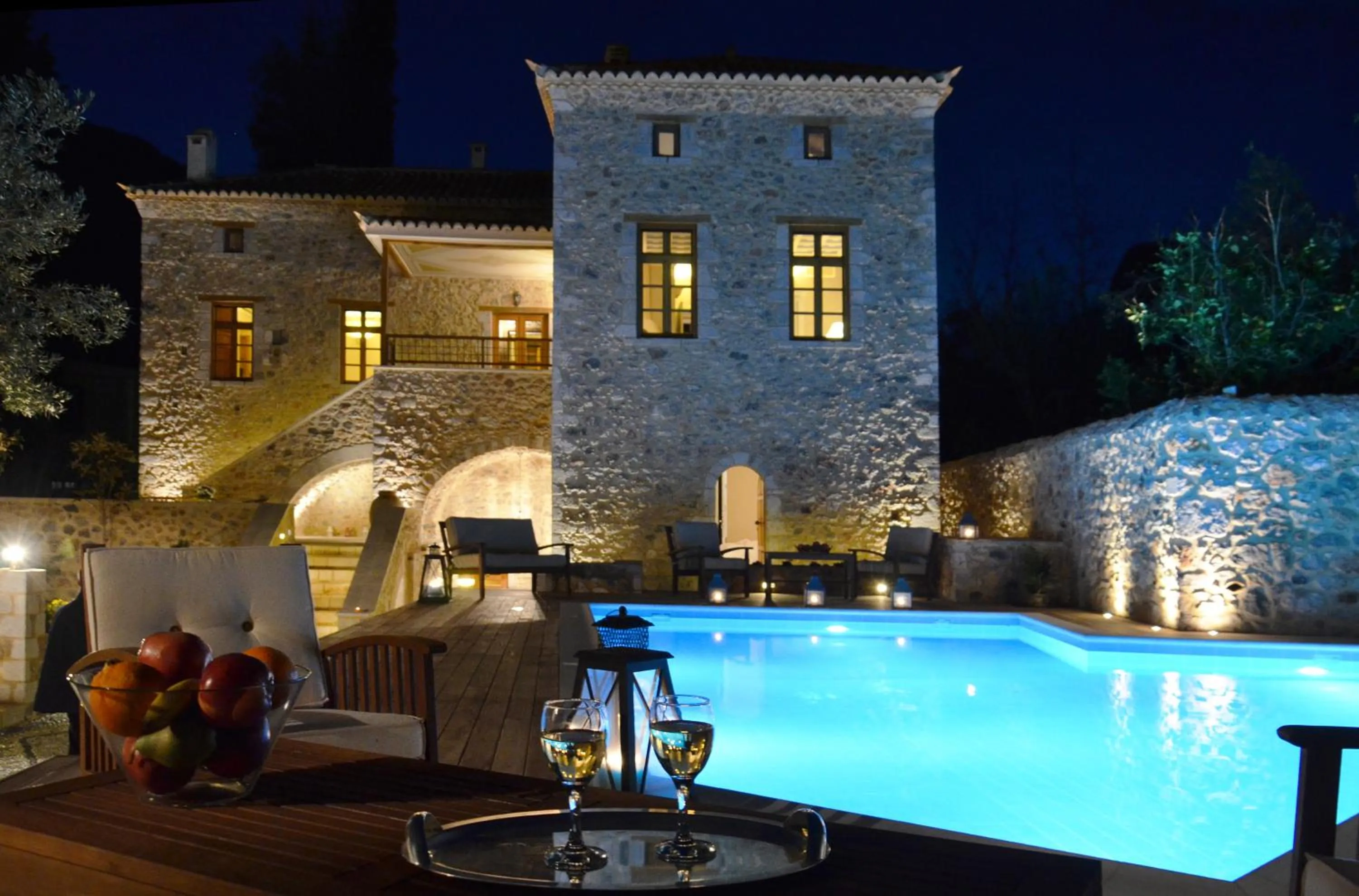 Facade/entrance in Archontiko Chioti