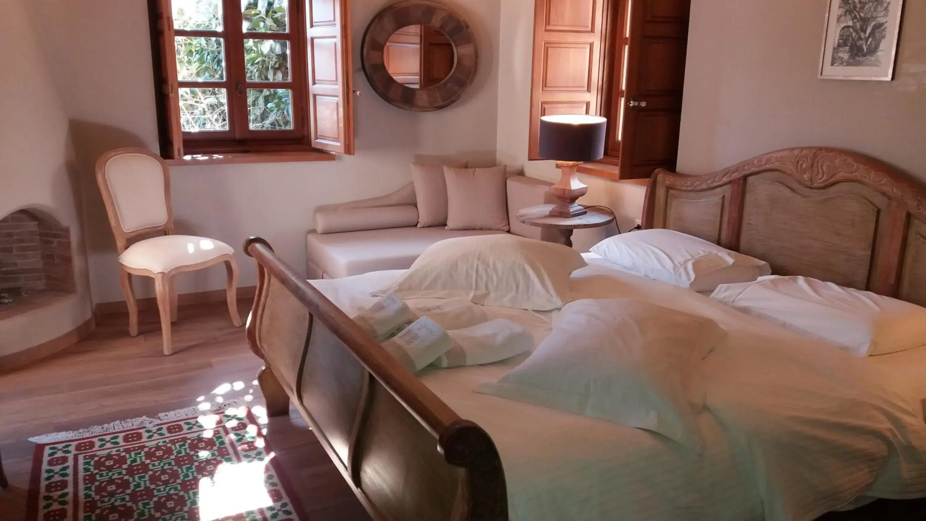 Bed in Archontiko Chioti Bed in Archontiko Chioti