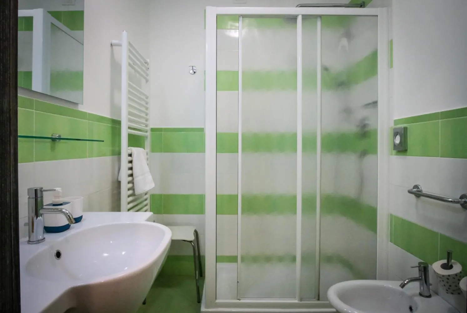 Shower in Mocenigo Vatican Suites