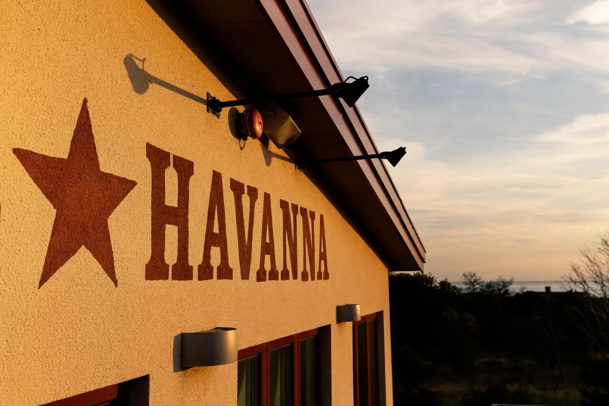 Facade/entrance in Hotell Havanna