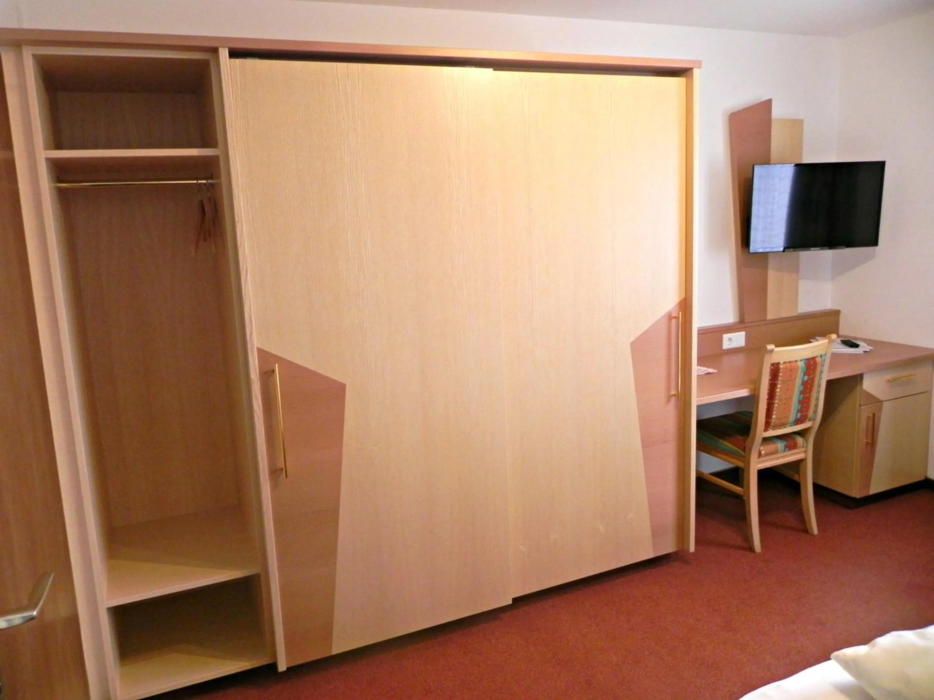 Decorative detail, Bed in Hotel-Restaurant Sonnhof