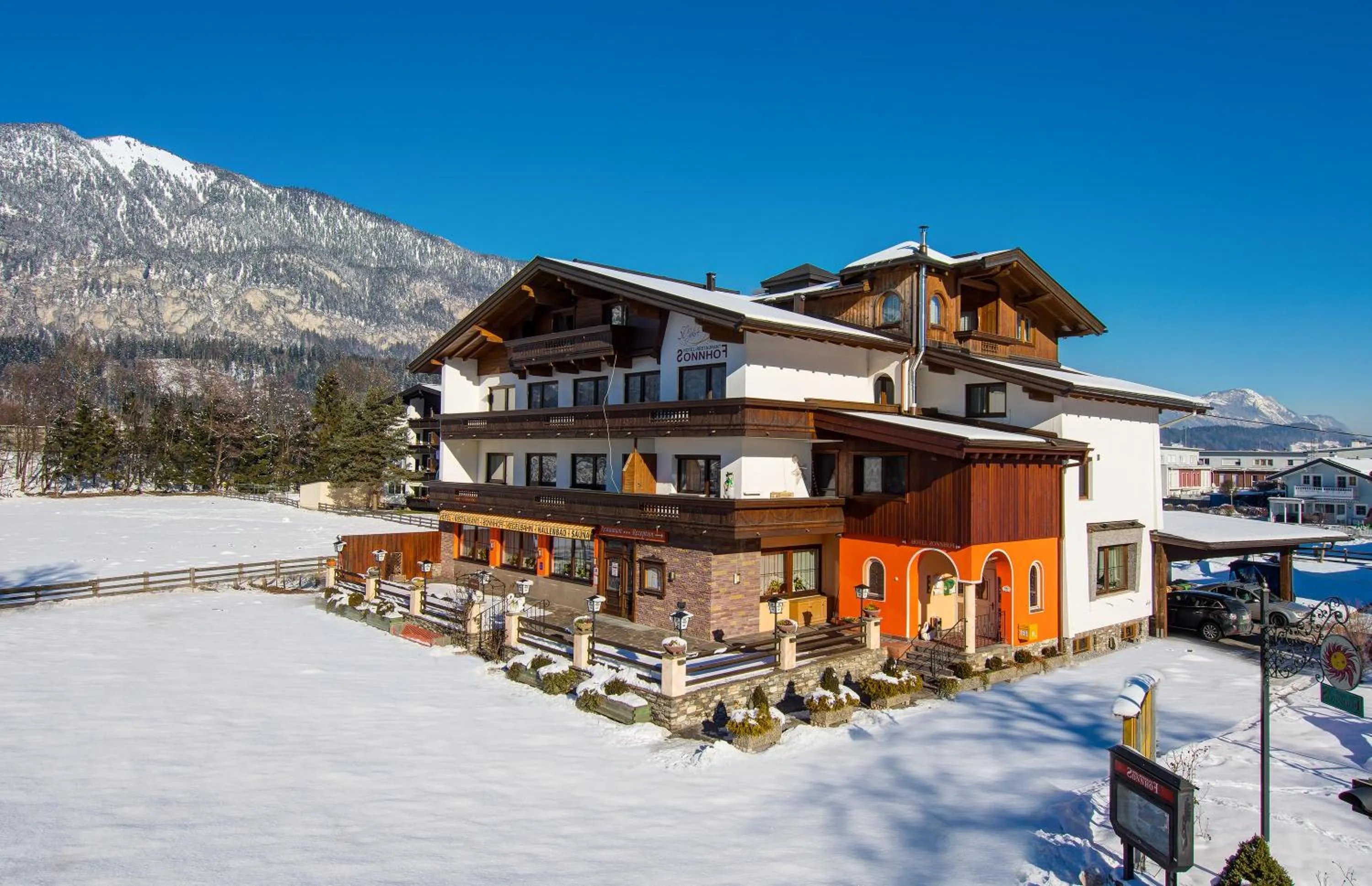 Property building in Hotel-Restaurant Sonnhof