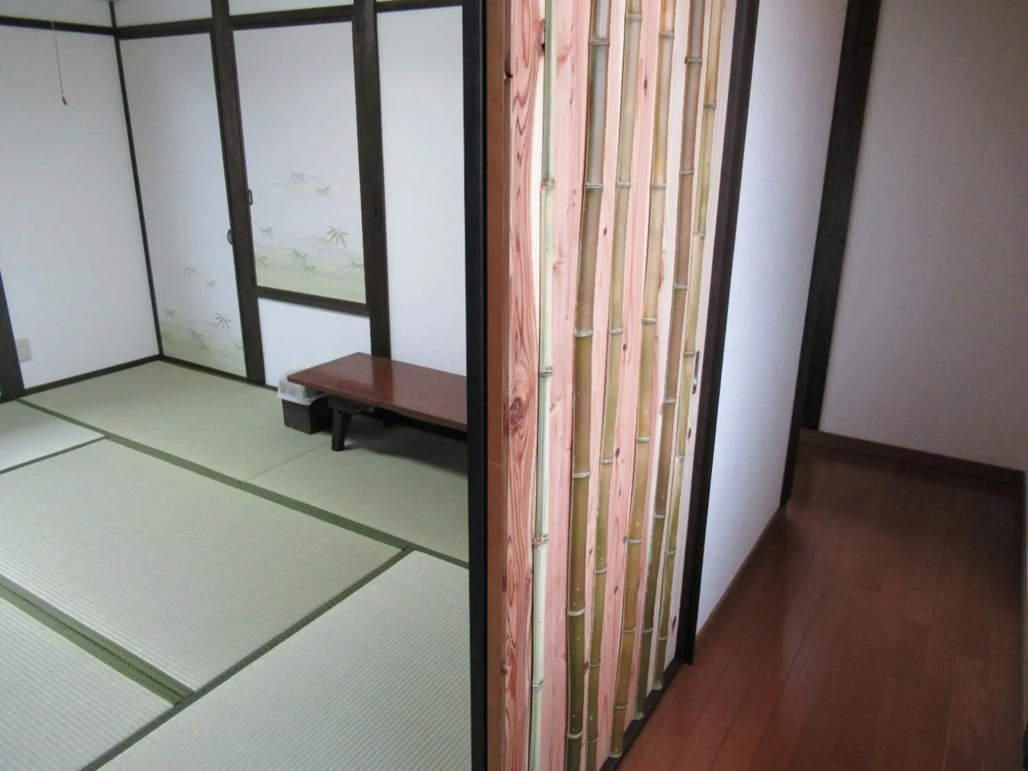 Bed in Aki Kokubunji Shukubou