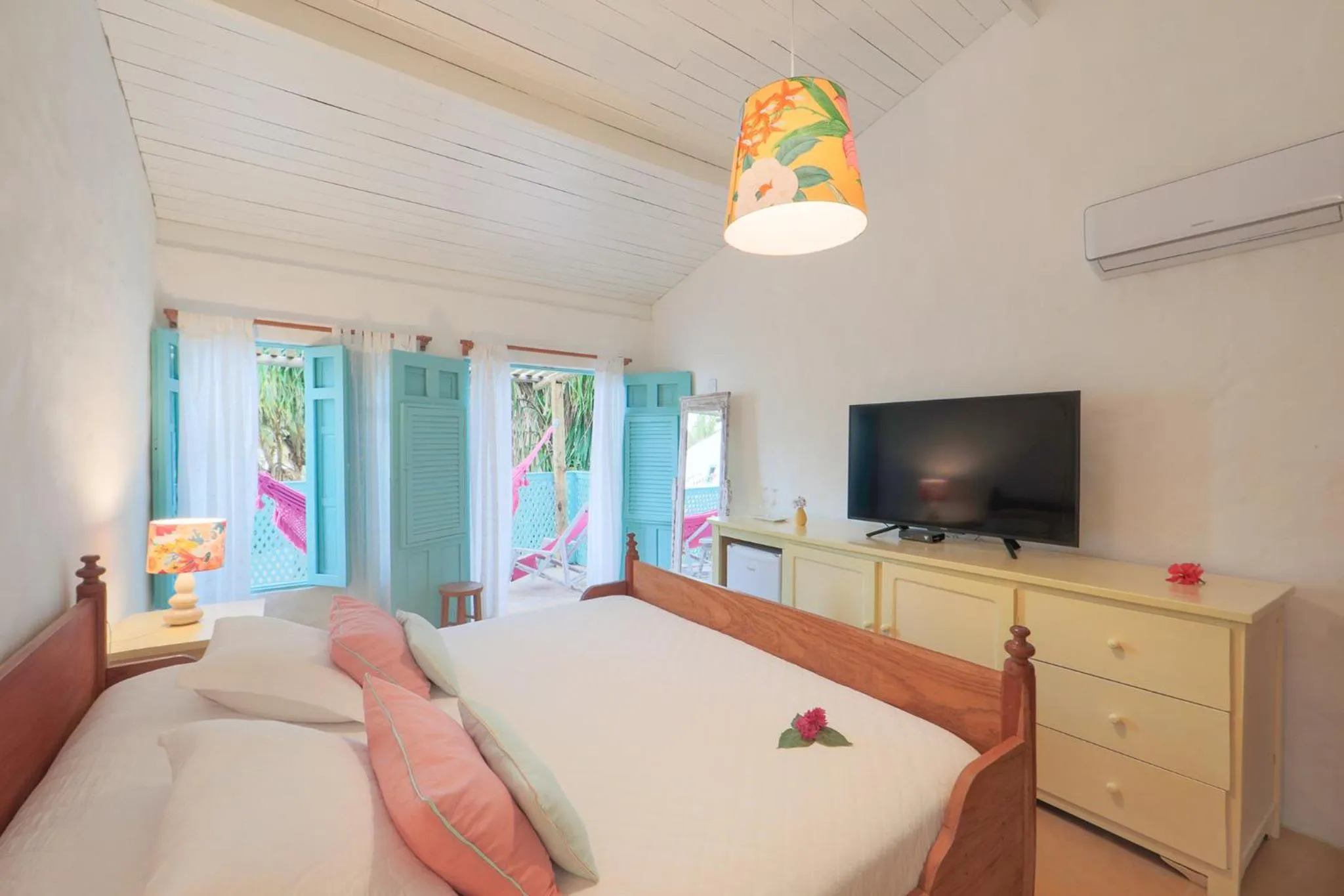 Bed in Pousada Patacho