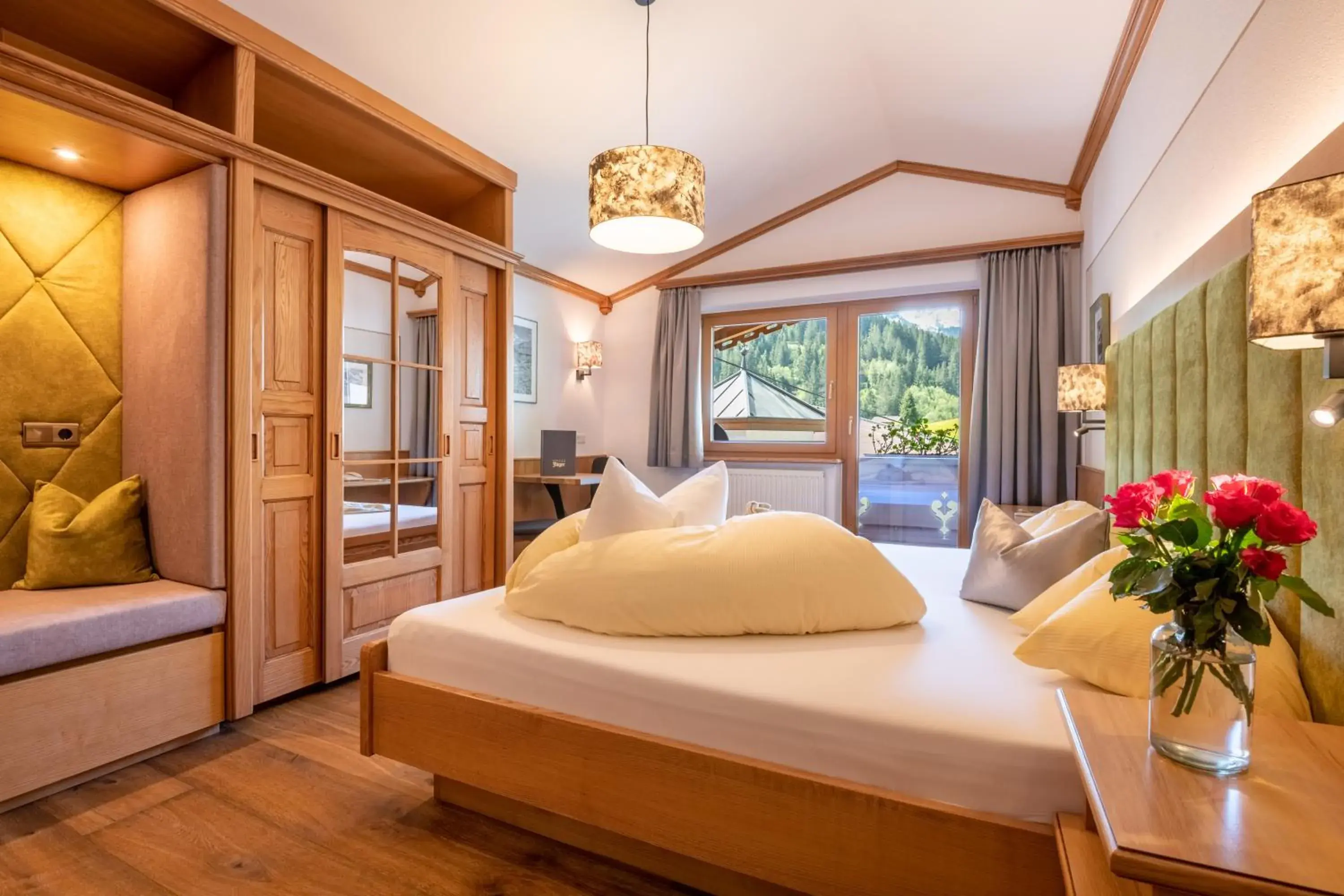 Deluxe Family Room with Balcony in Hotel Jäger Deluxe Family Room with Balcony in Hotel Jäger