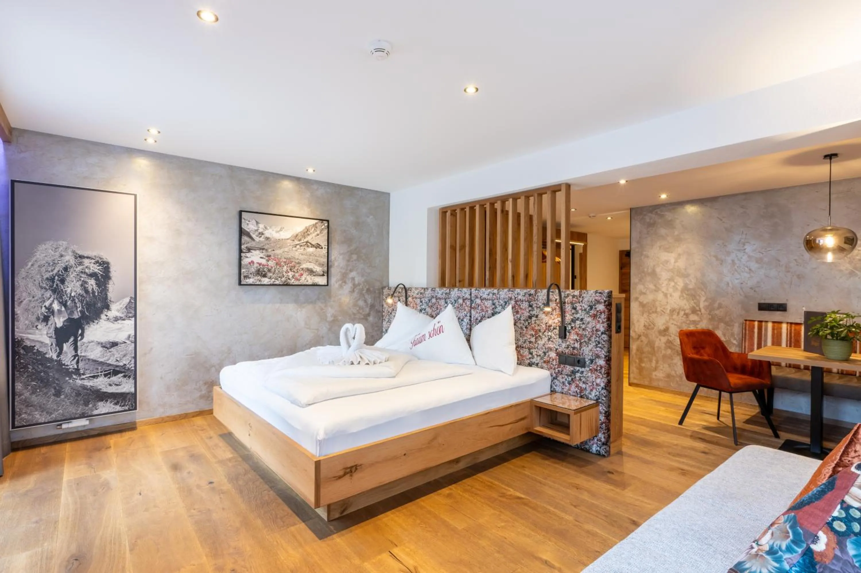 Photo of the whole room, Bed in Hotel Jäger