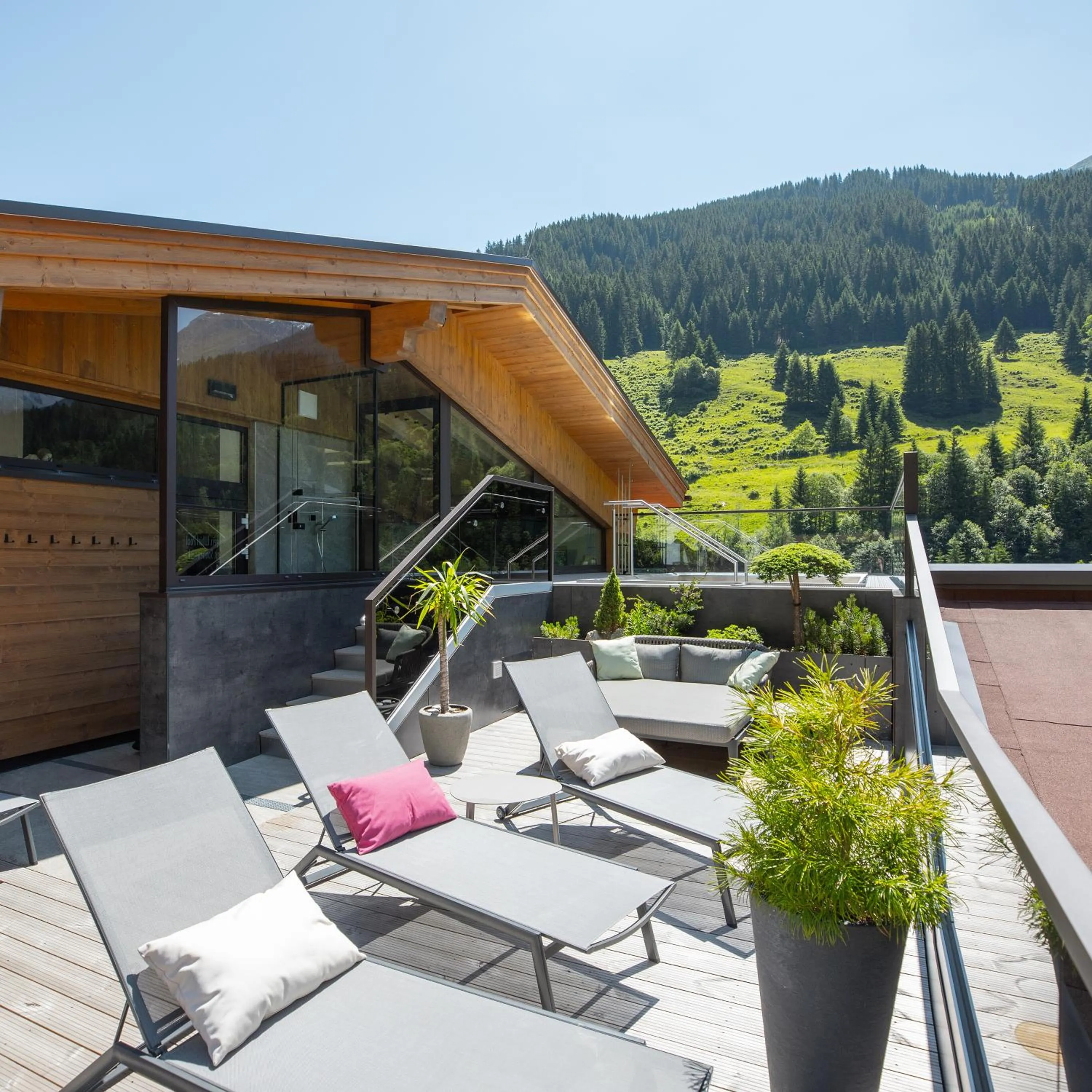 sunbed in Hotel Jäger