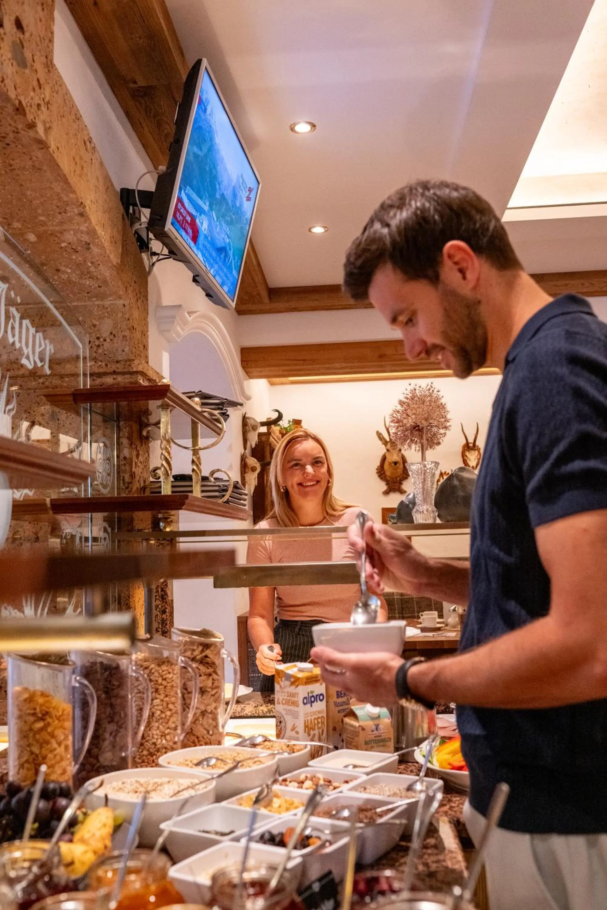 Restaurant/places to eat in Hotel Jäger