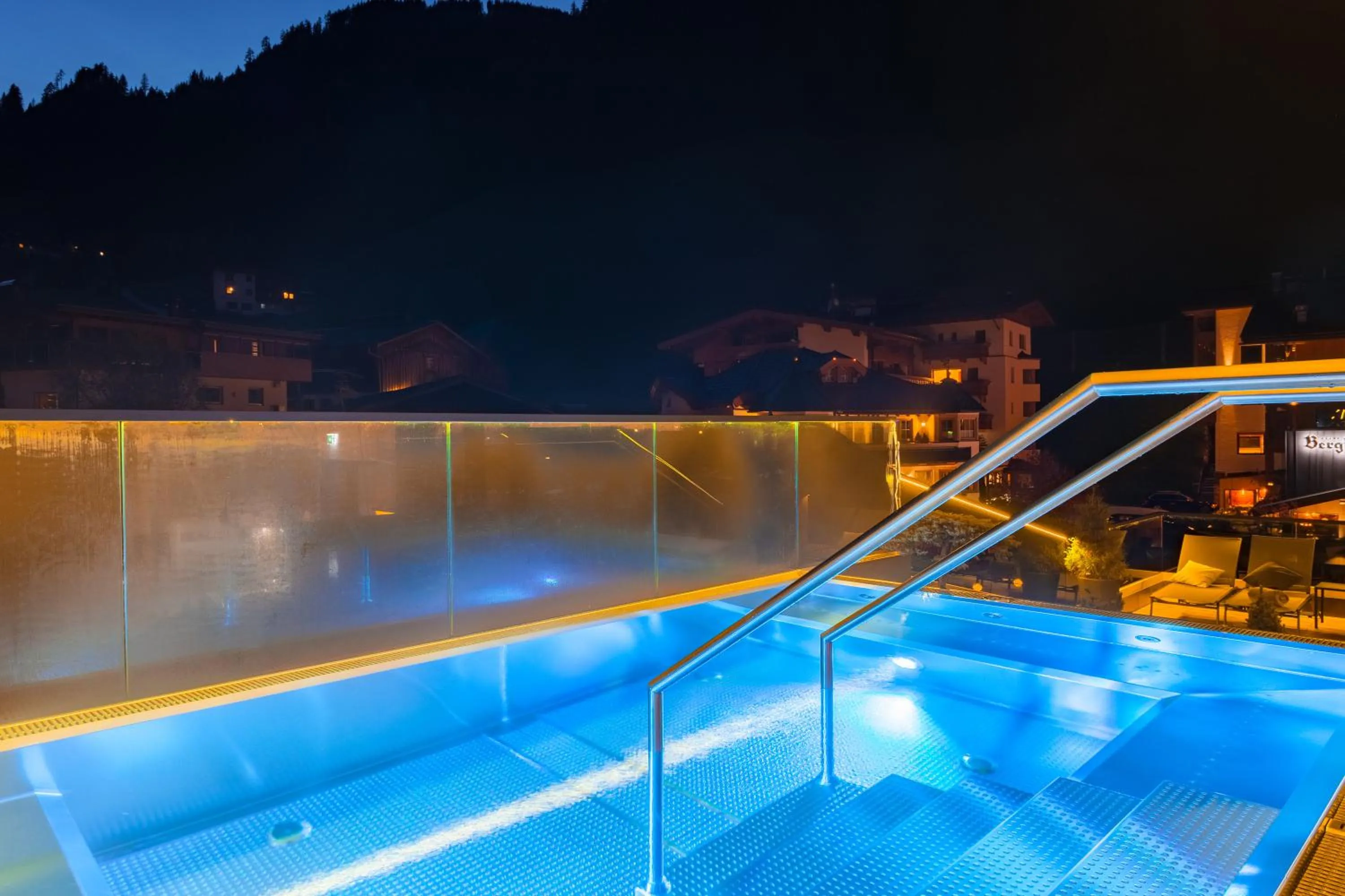 Hot Tub in Hotel Jäger