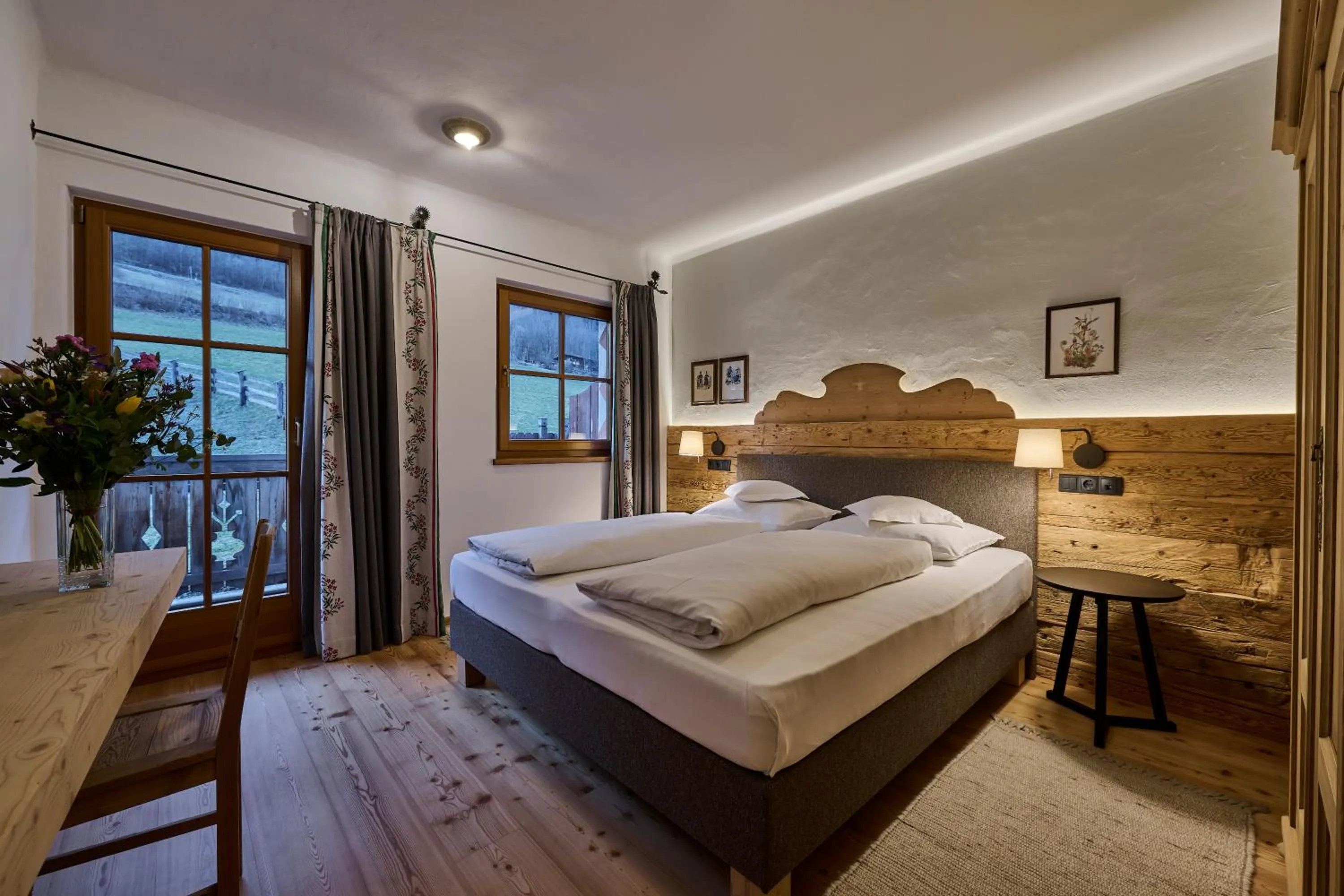 Bed in Haus Tirol