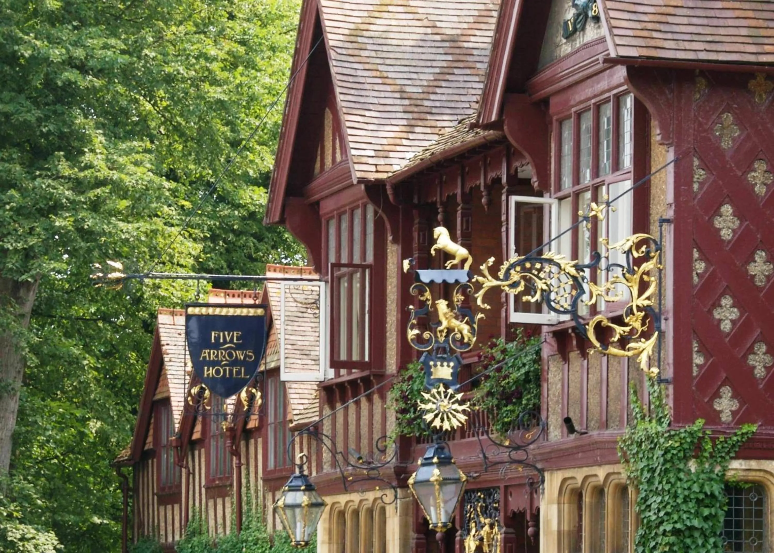 Facade/entrance in The Five Arrows Hotel