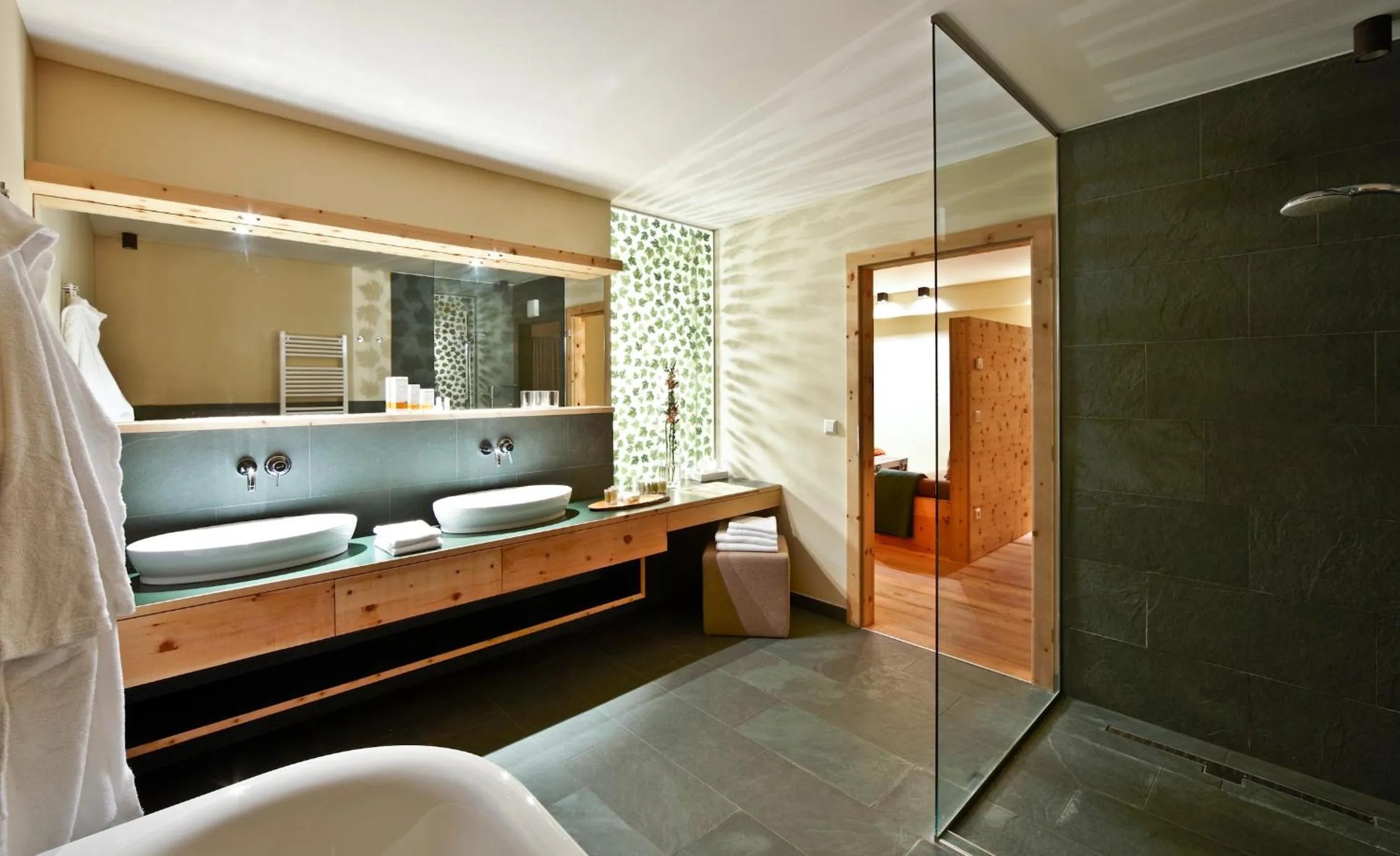 Bathroom, Bed in Arosea Life Balance Hotel