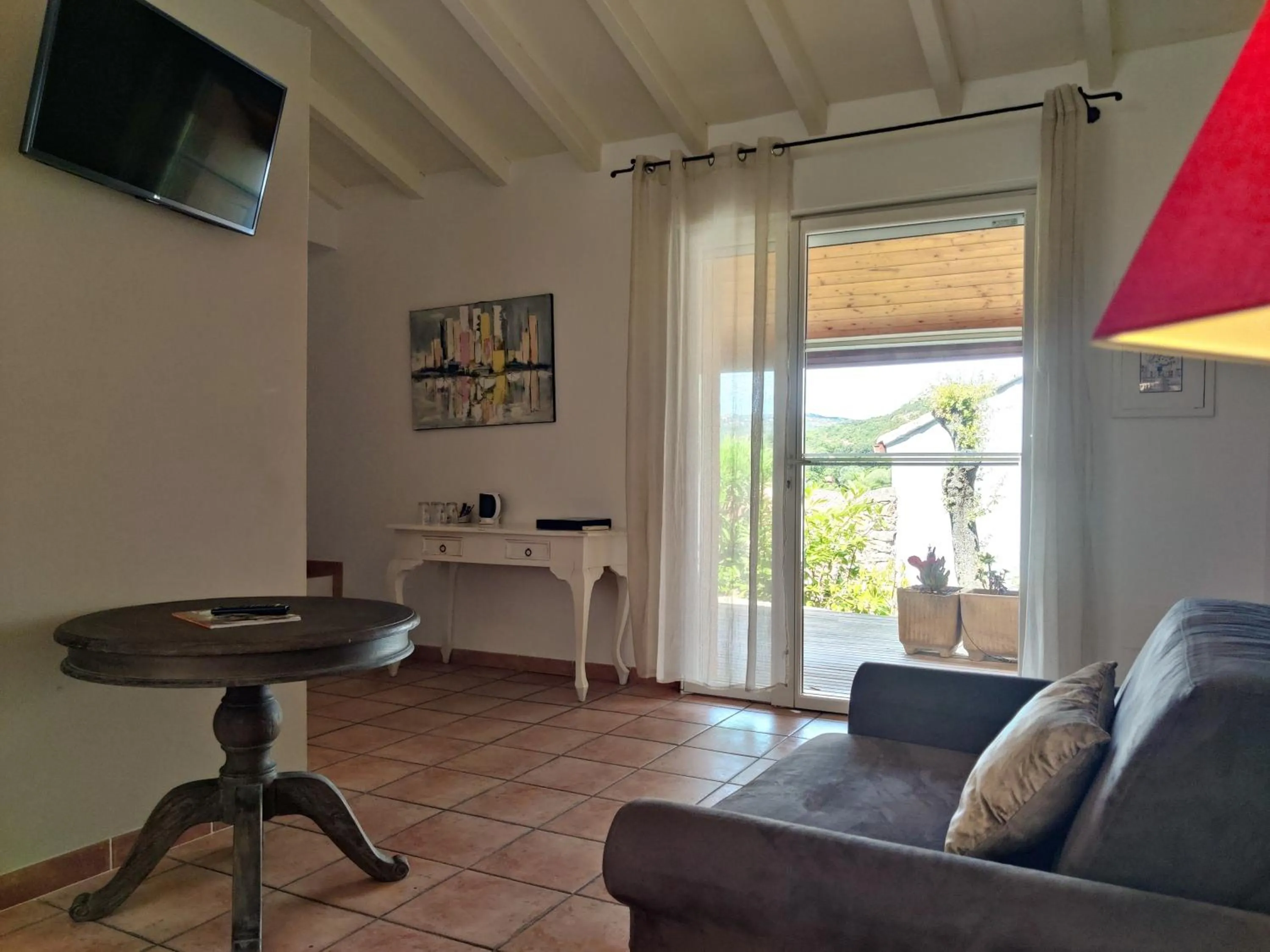 Living room in Le Roc E Fiori Hotel - Teritoria