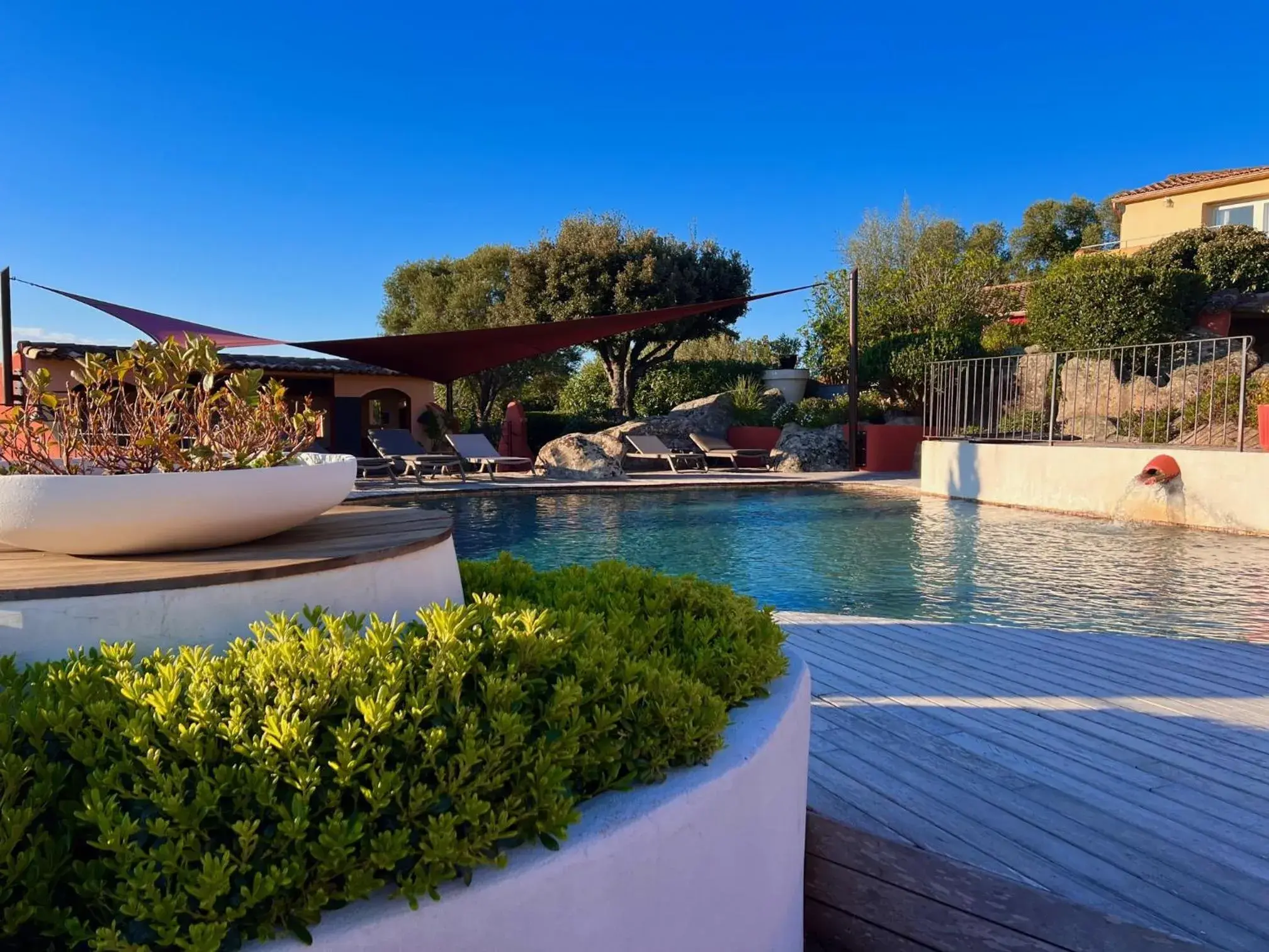 Pool view in Le Roc E Fiori Hotel - Teritoria Pool view in Le Roc E Fiori Hotel - Teritoria