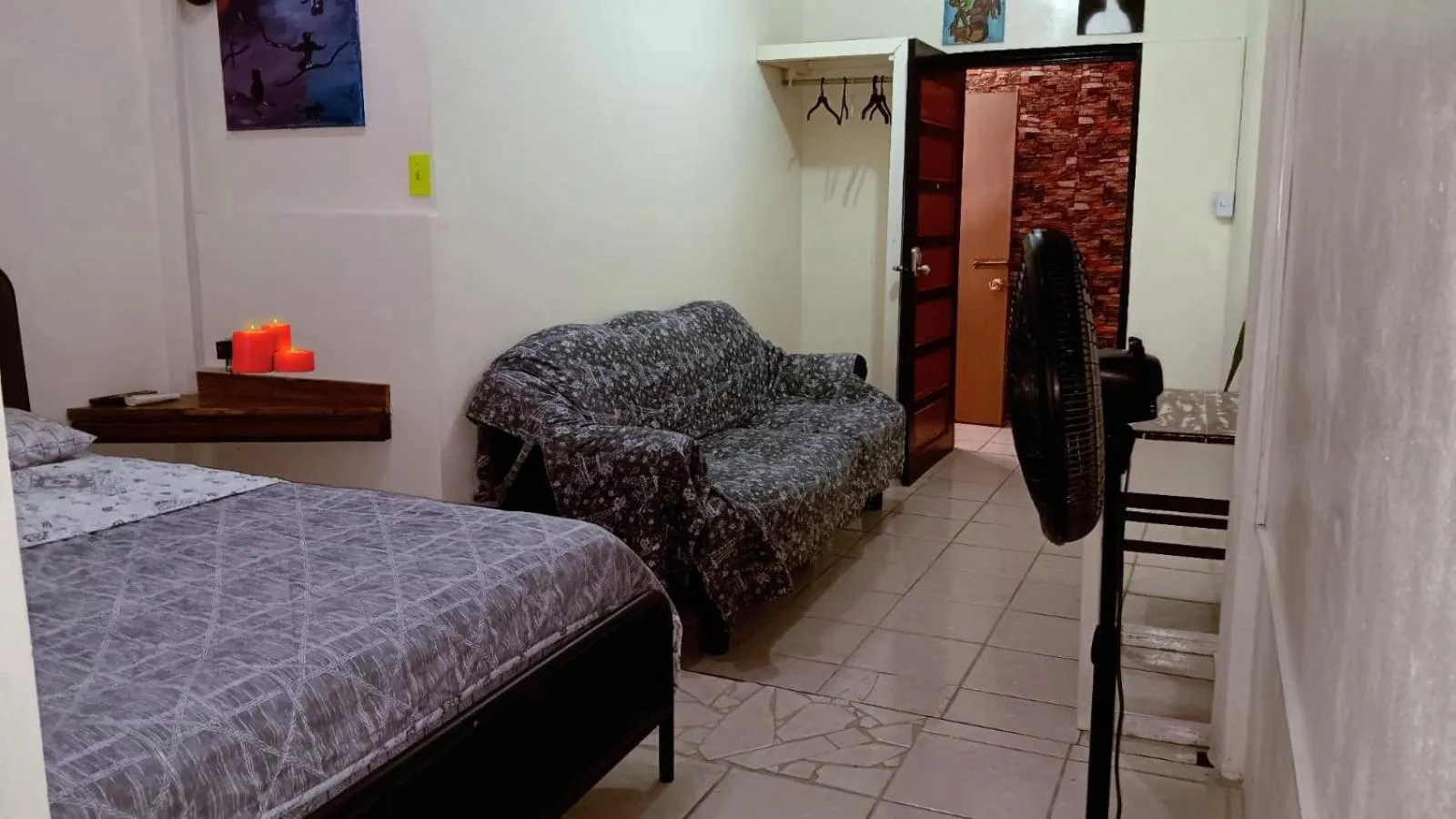 wardrobe in Maxroomz