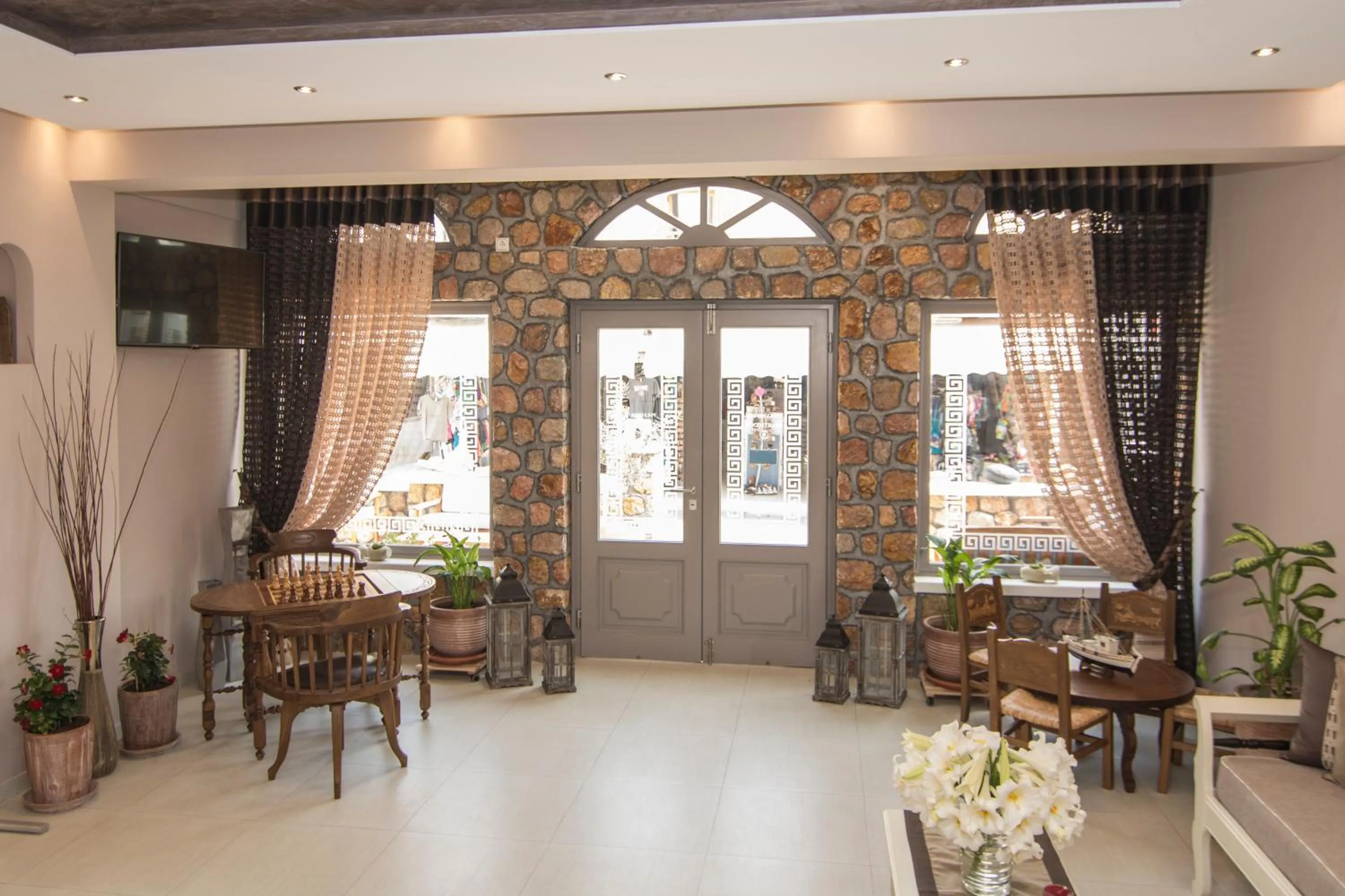 Lobby or reception in Polydefkis Hotel