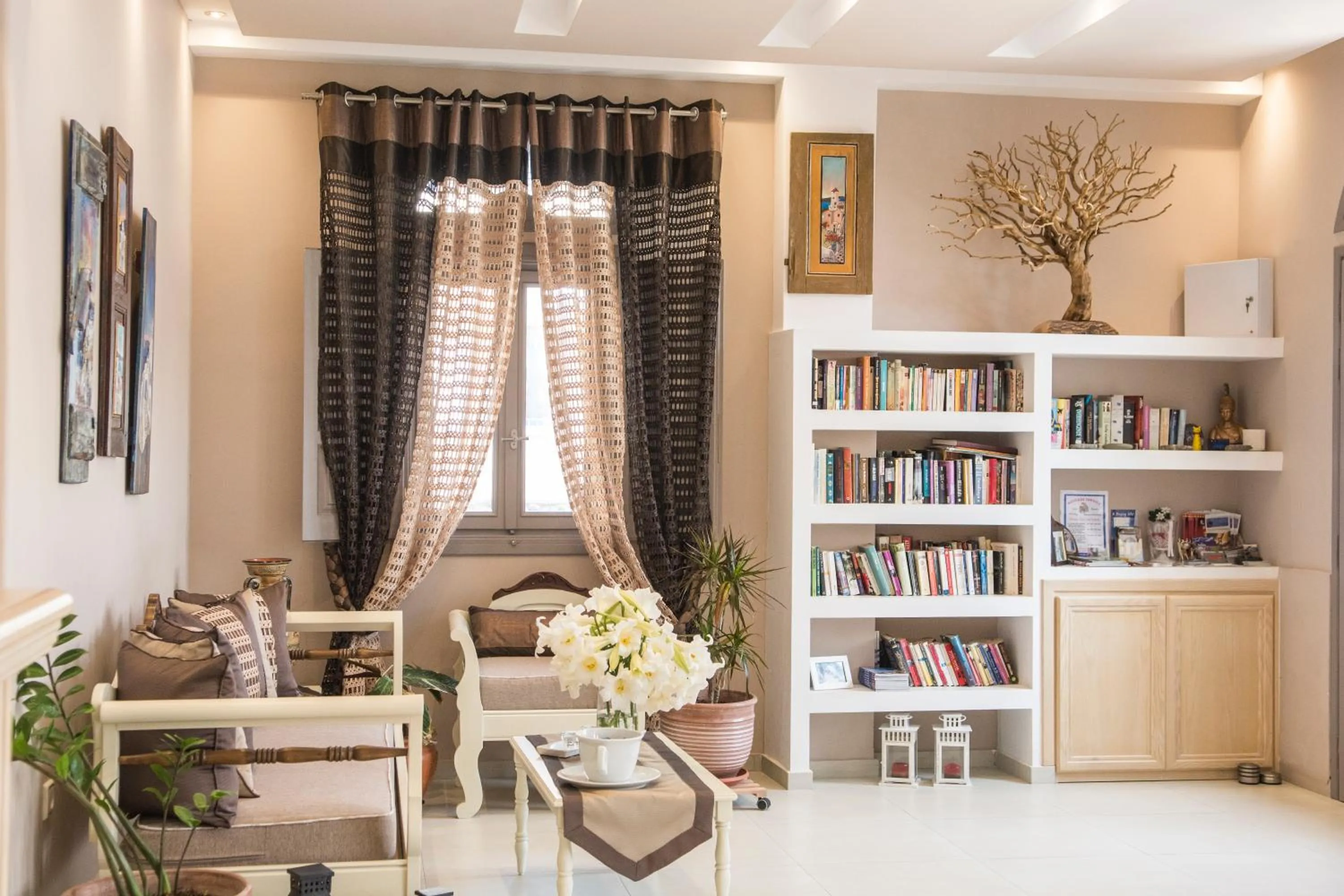 Lobby or reception in Polydefkis Hotel