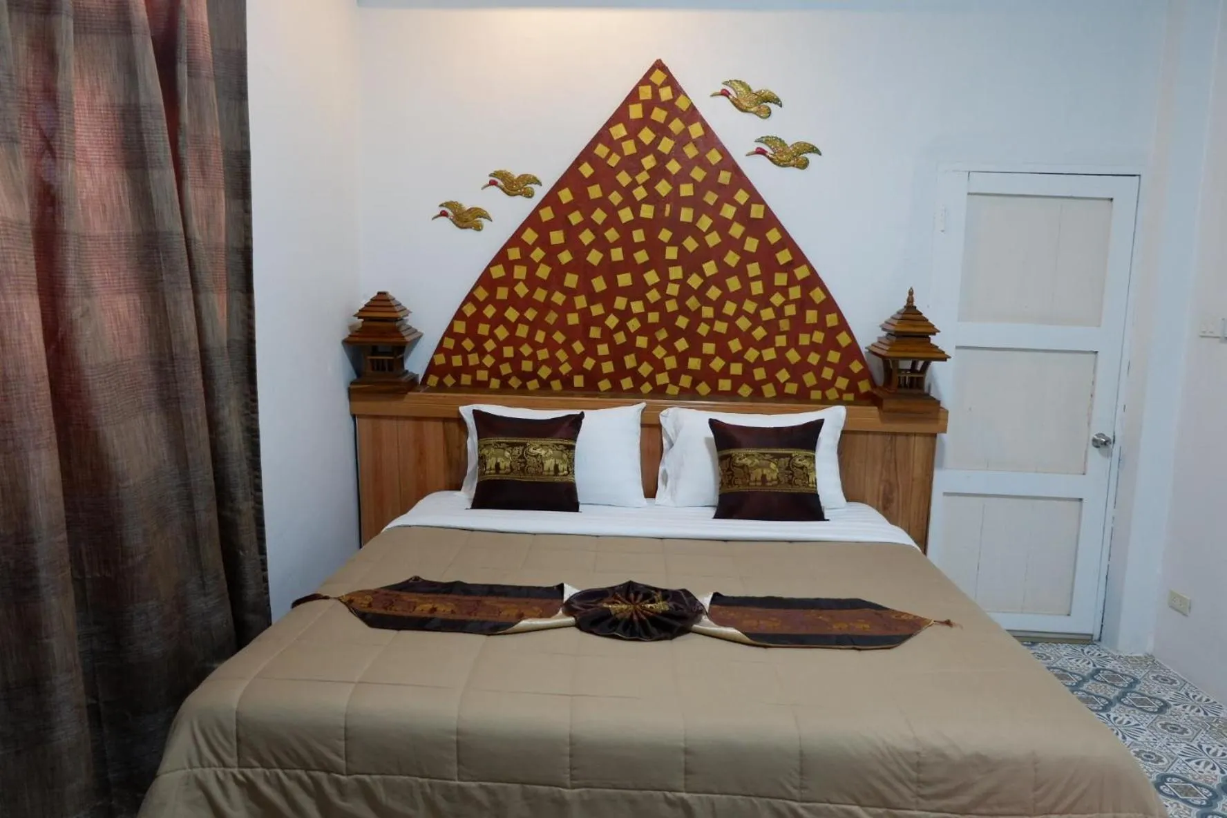 Photo of the whole room, Bed in The Park Ayutthaya Resort And Spa