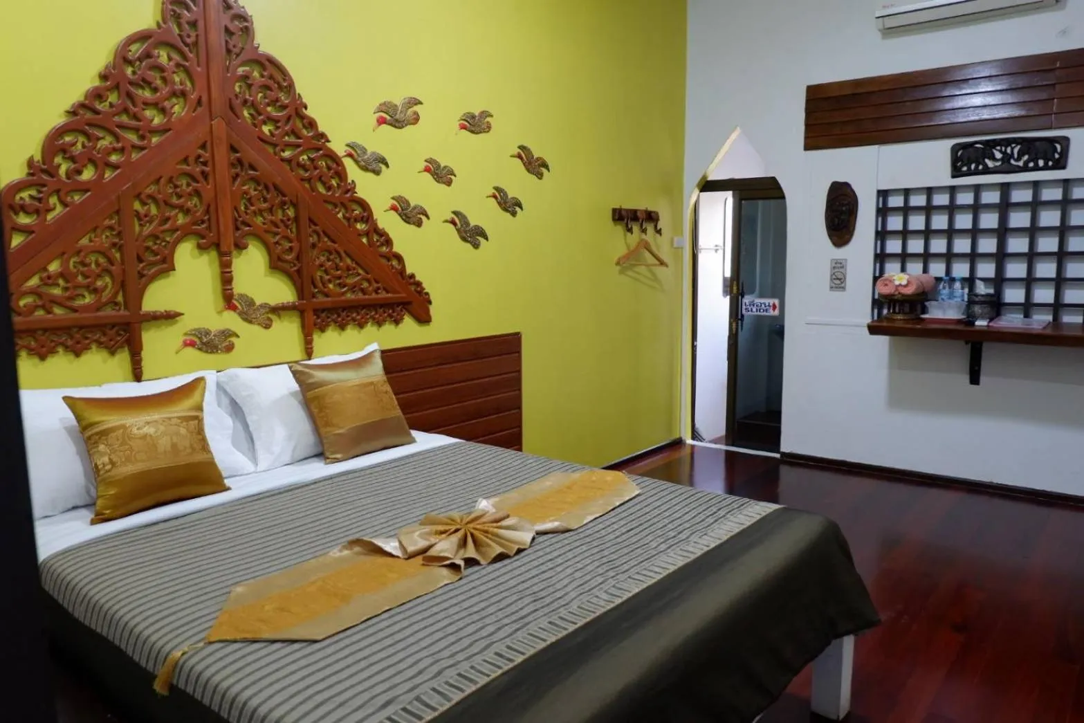 Photo of the whole room, Bed in The Park Ayutthaya Resort And Spa