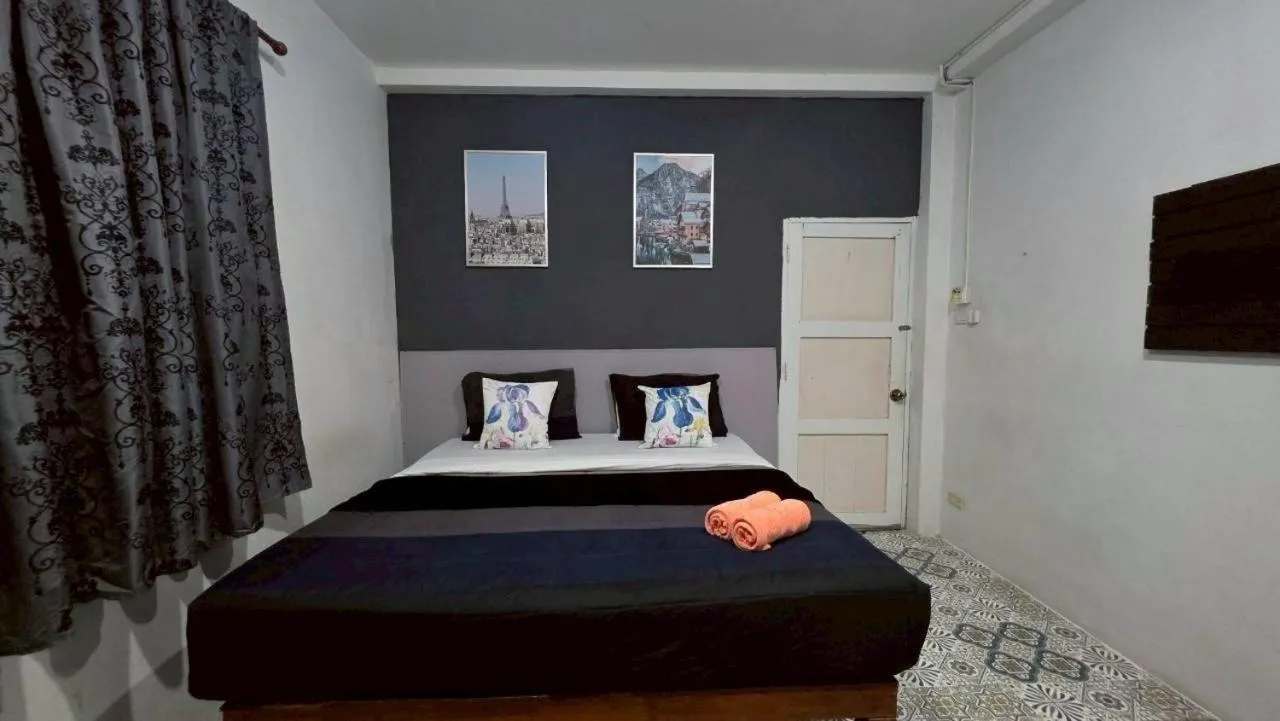 Bed in The Park Ayutthaya Resort And Spa