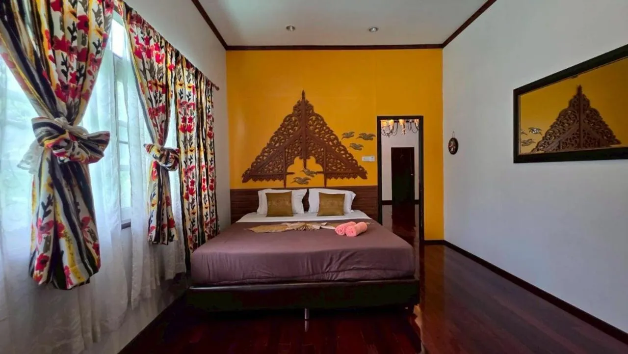 Bed in The Park Ayutthaya Resort And Spa