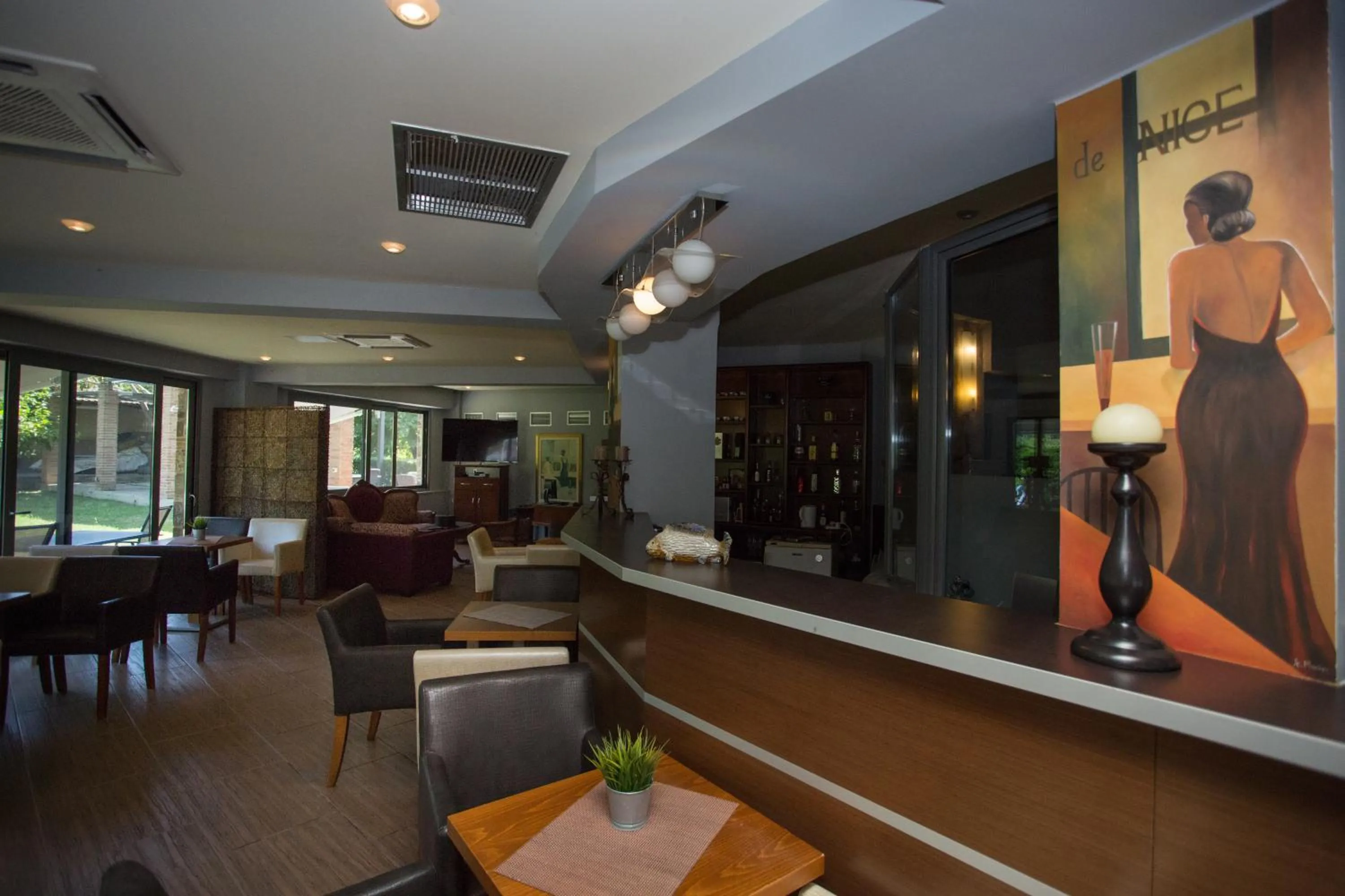 Seating area in Delfini Hotel