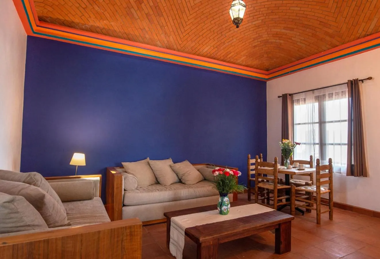 Living room in Hotel Camino Antiguo