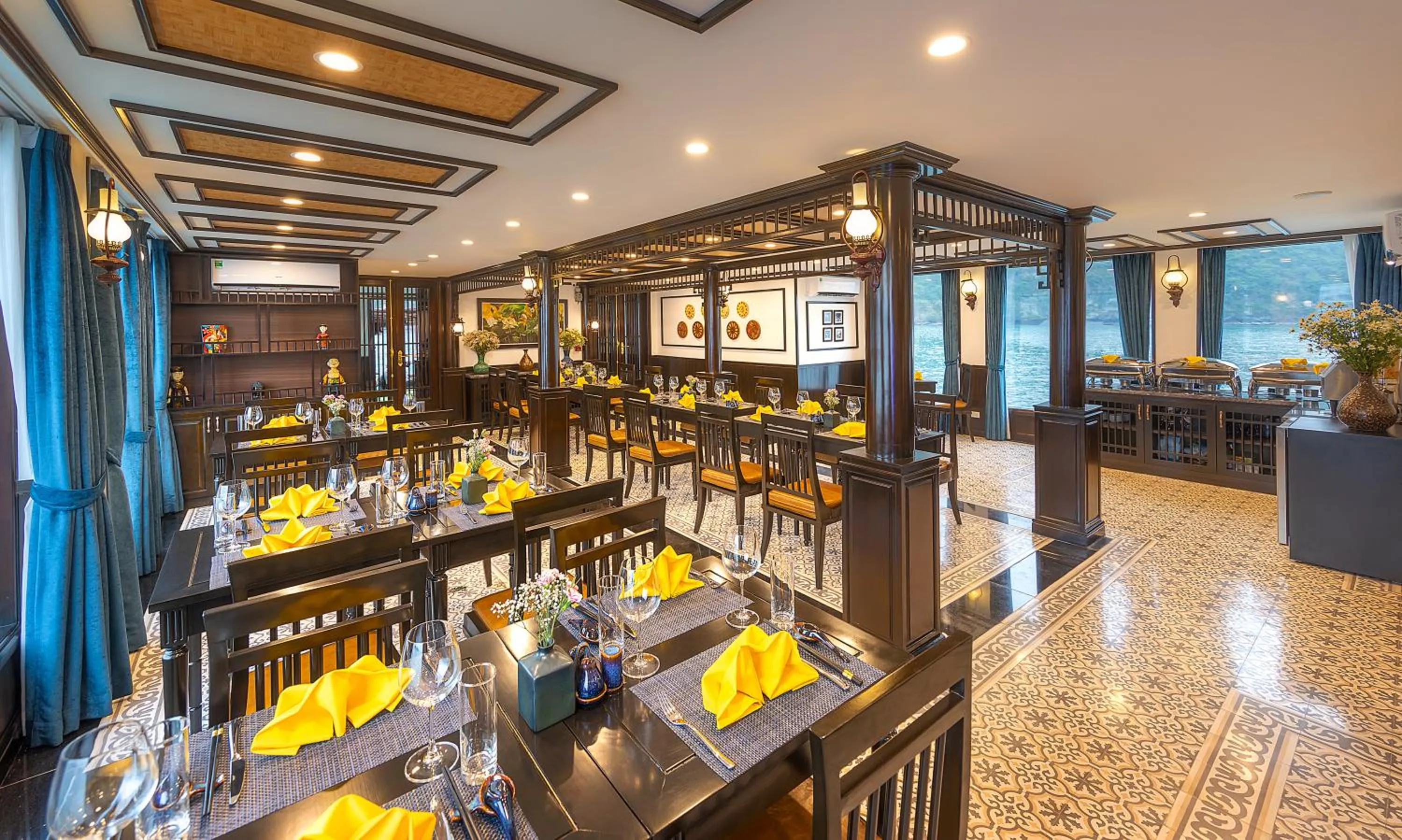 Restaurant/places to eat in Sena Cruises - Wonder On Lan Ha Bay