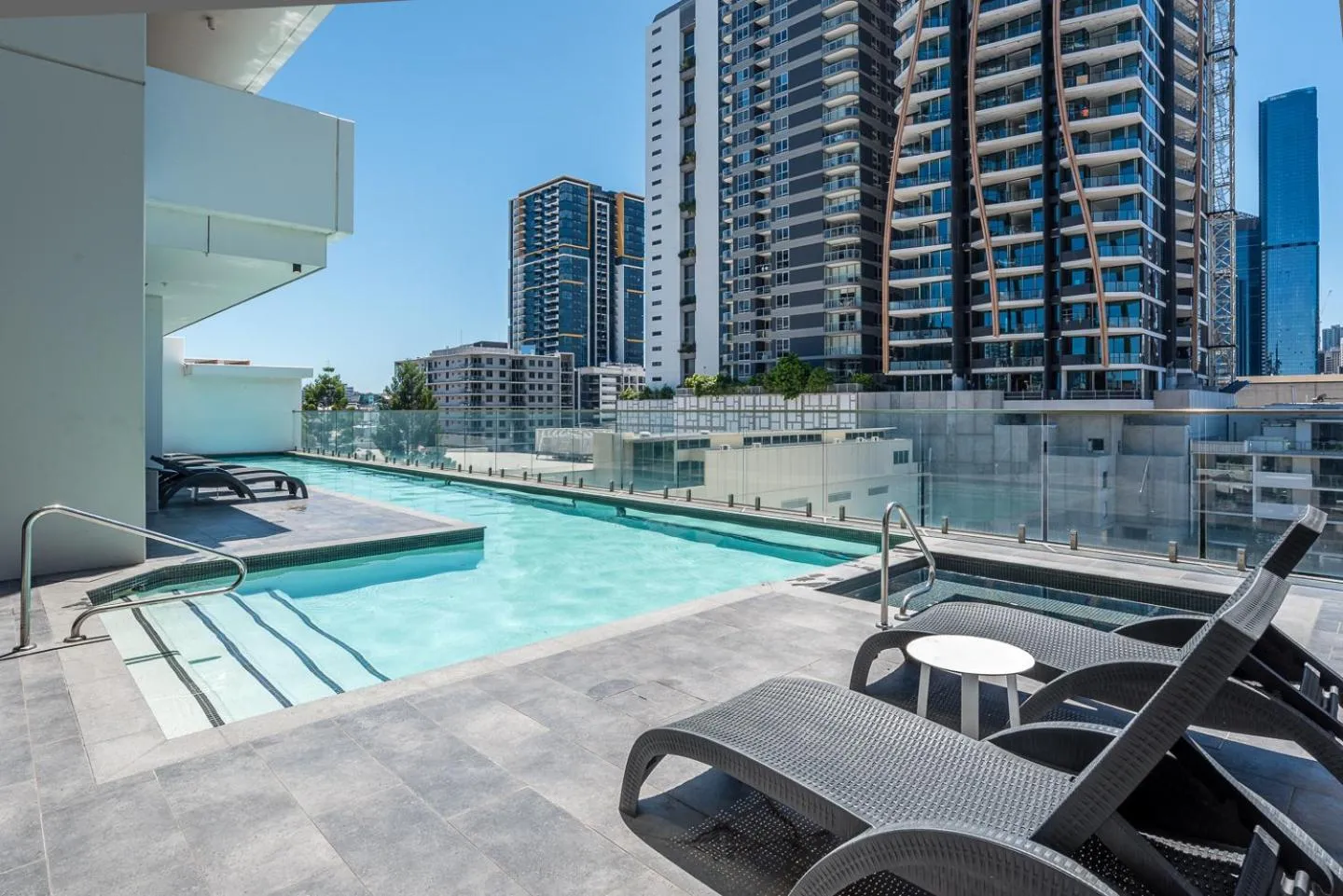 Serain Residences On Merivale Street