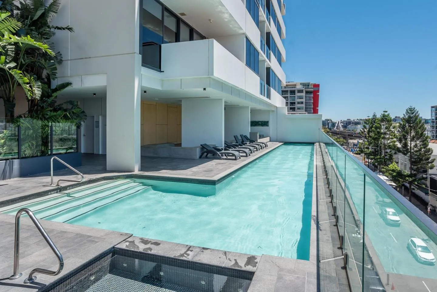 Serain Residences On Merivale Street