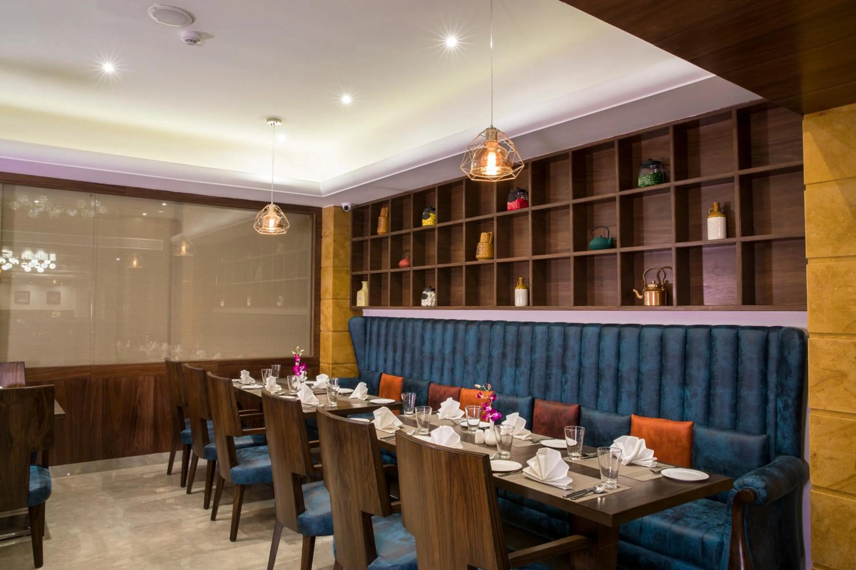 Restaurant/places to eat in Regenta Central Cassia Zirakpur Chandigarh