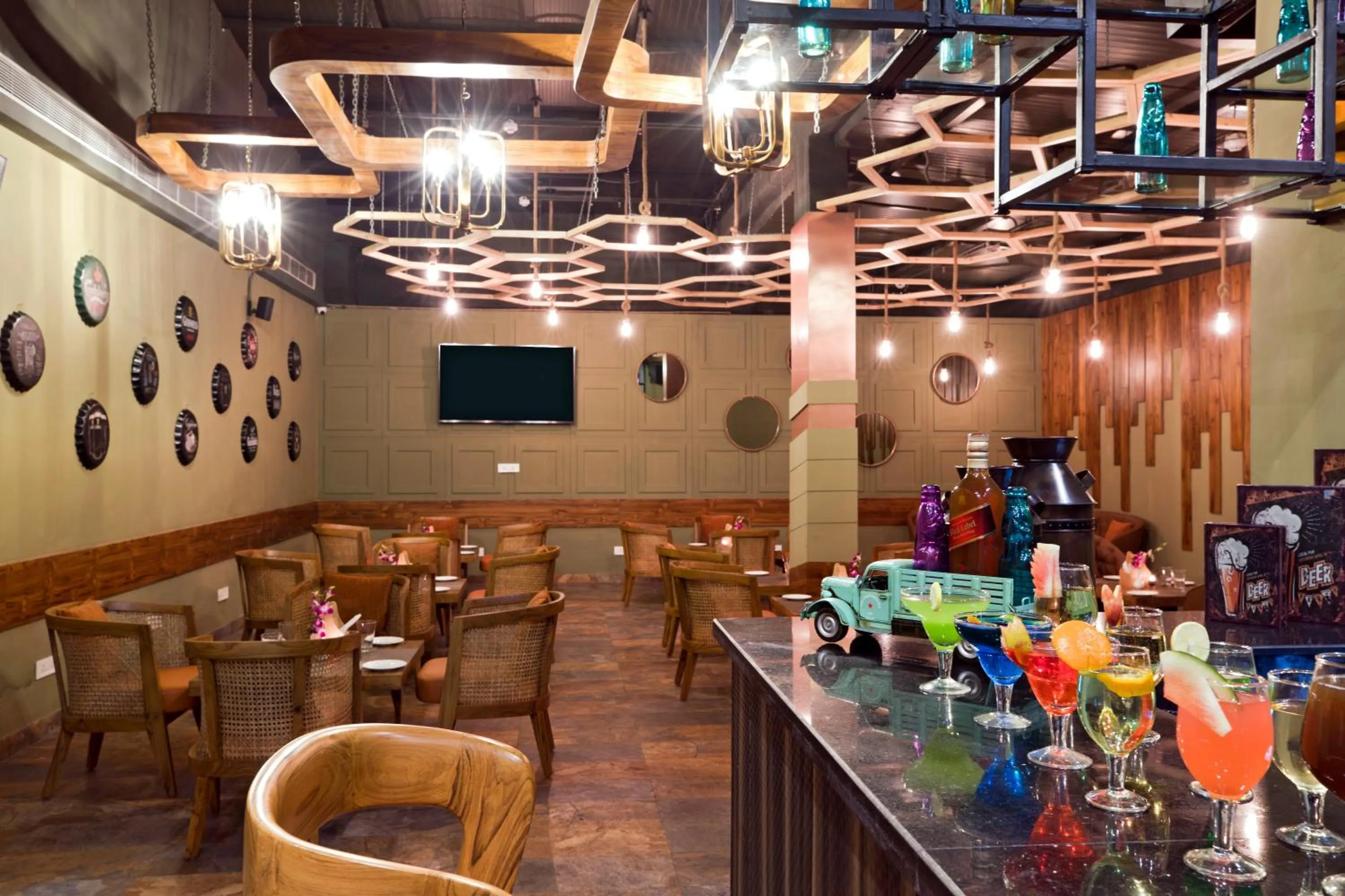 Restaurant/places to eat in Regenta Central Cassia Zirakpur Chandigarh