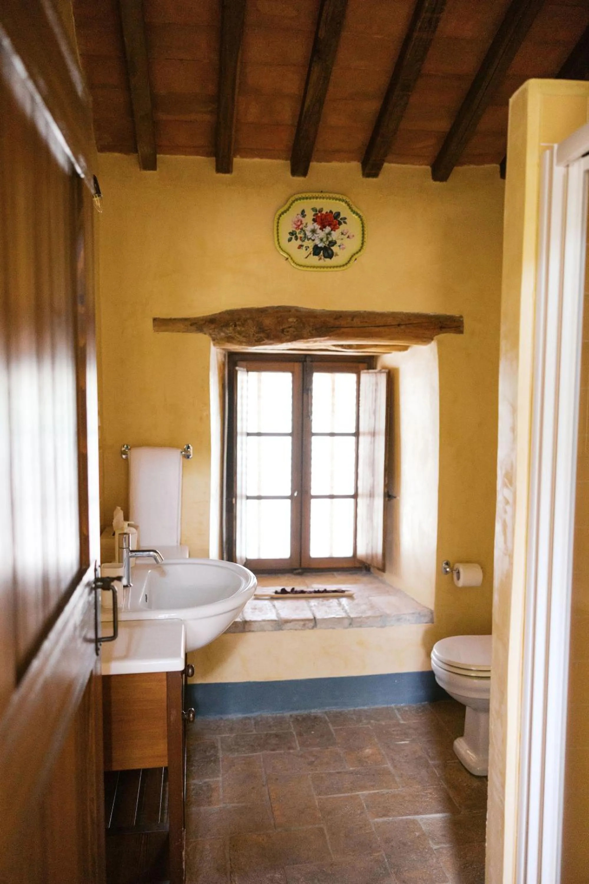 Toilet, Bed in Podere Spedalone
