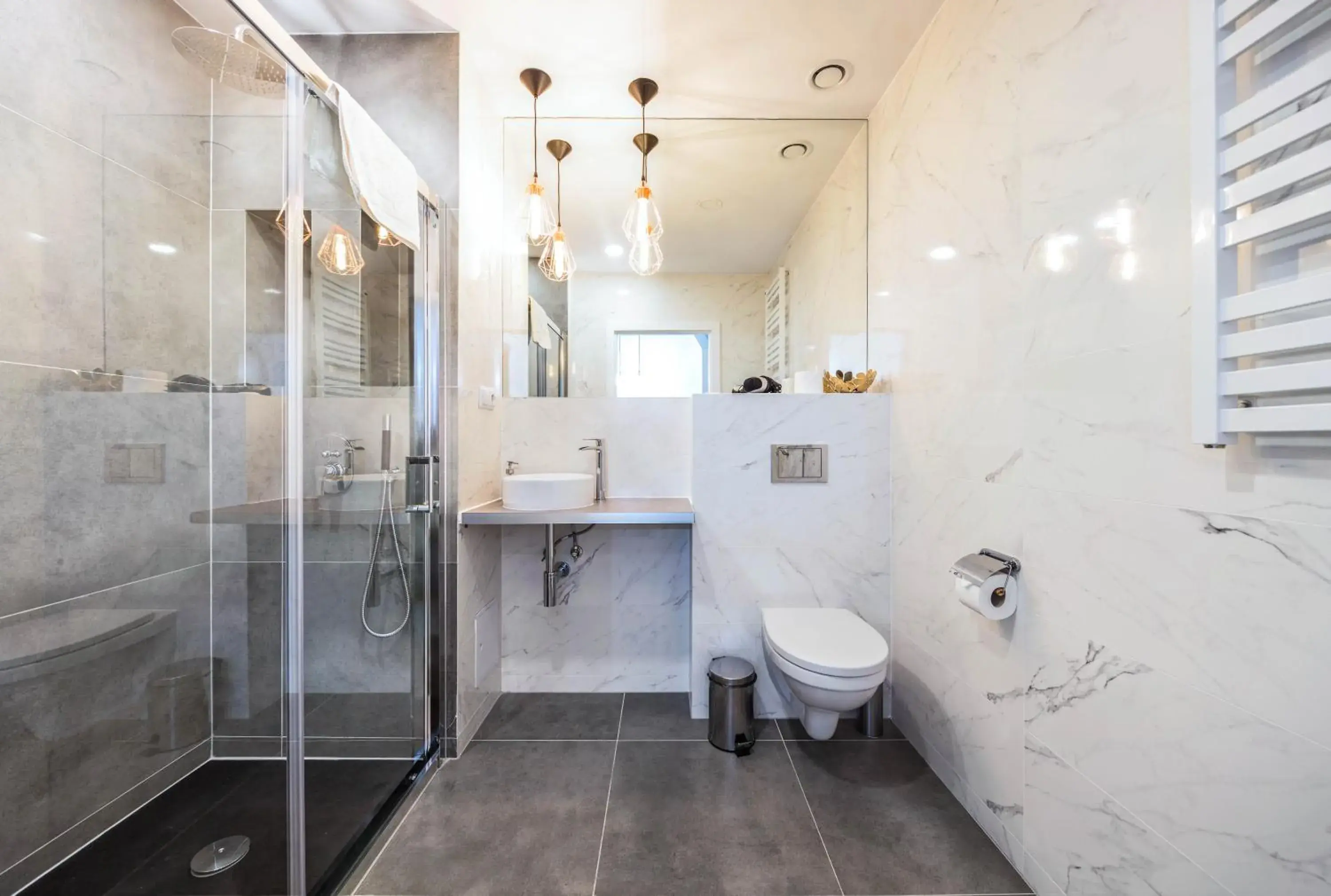 Bathroom in Platinum Suites Bathroom in Platinum Suites