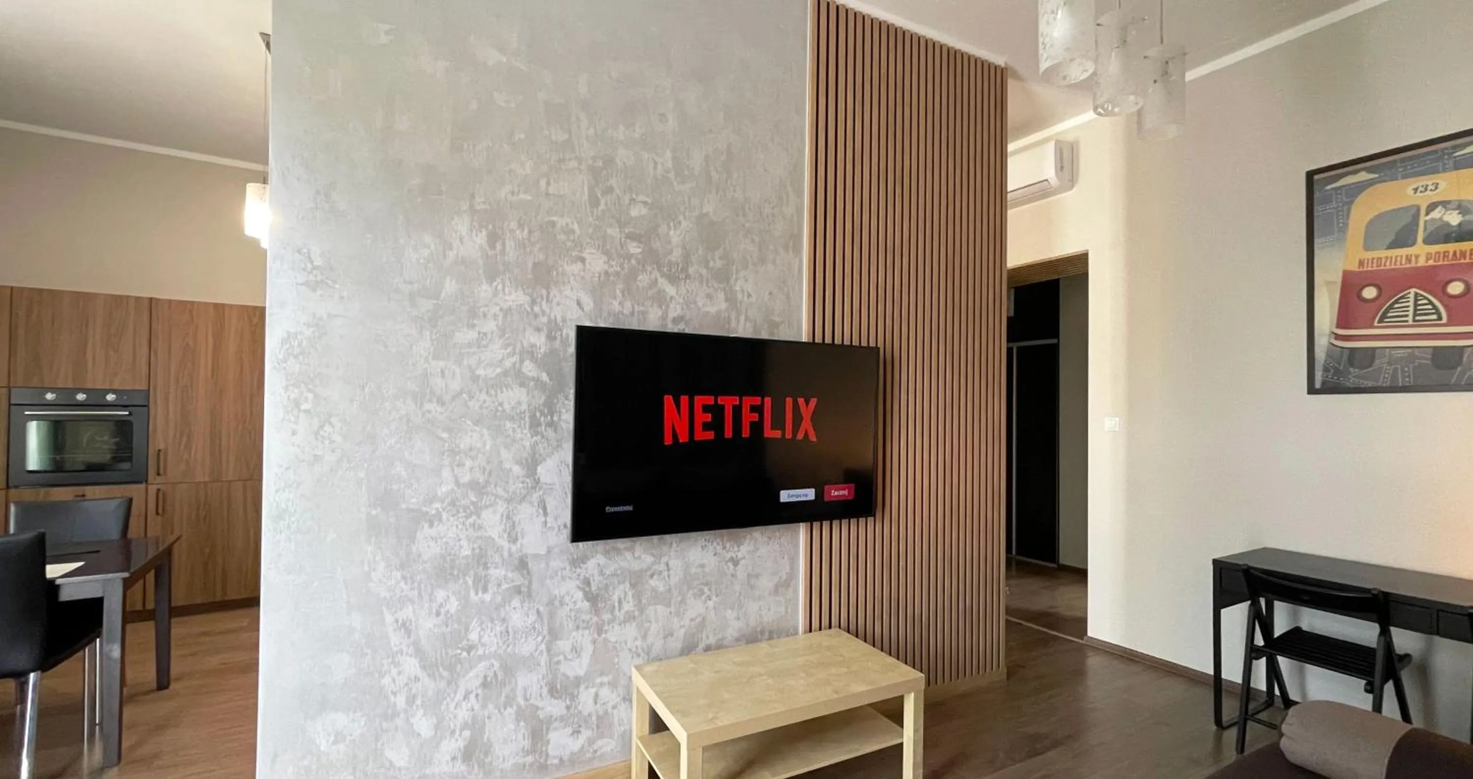 Communal lounge/ TV room in Platinum Suites