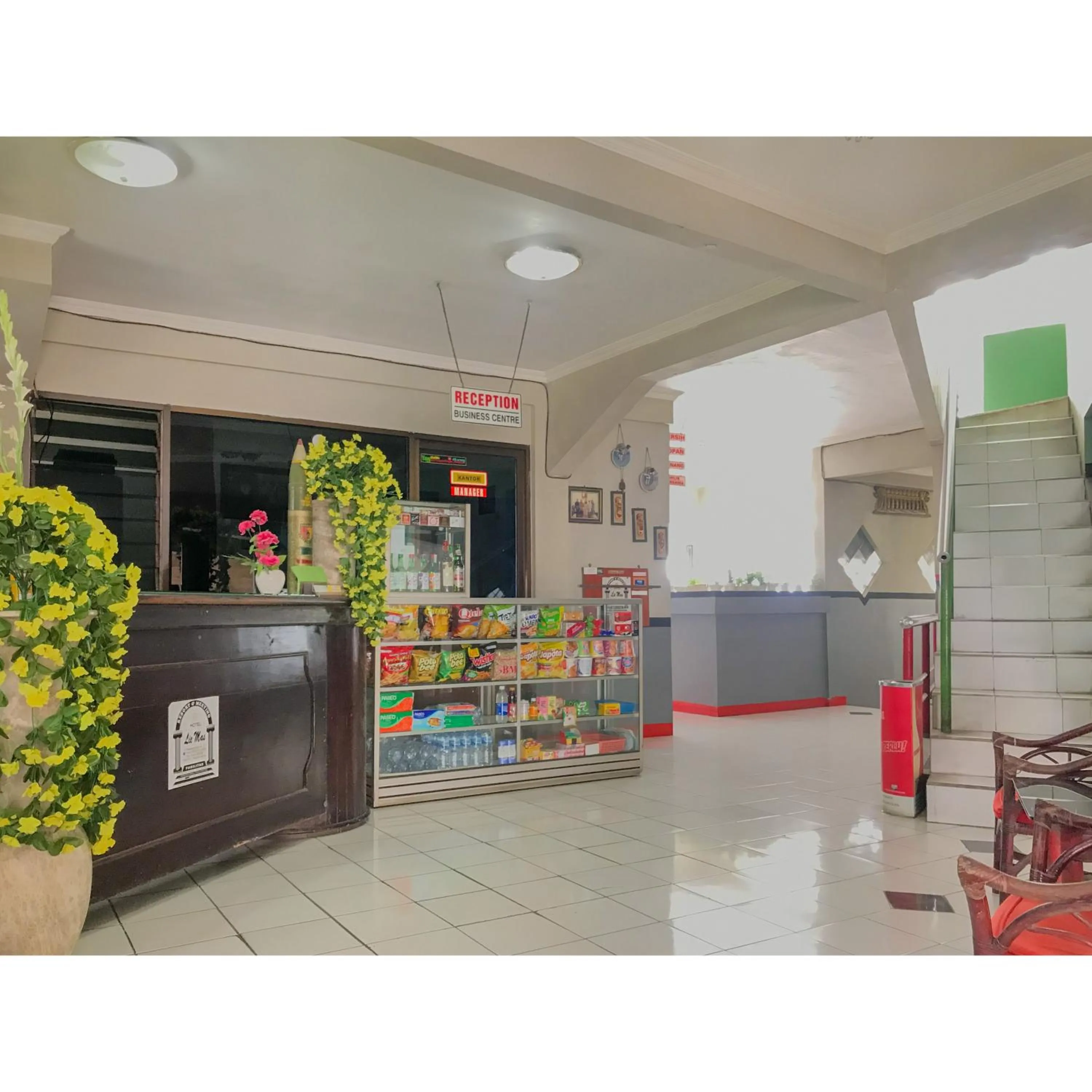 Lobby or reception in Hotel Lie Mas Prigen Pasuruan Mitra RedDoorz