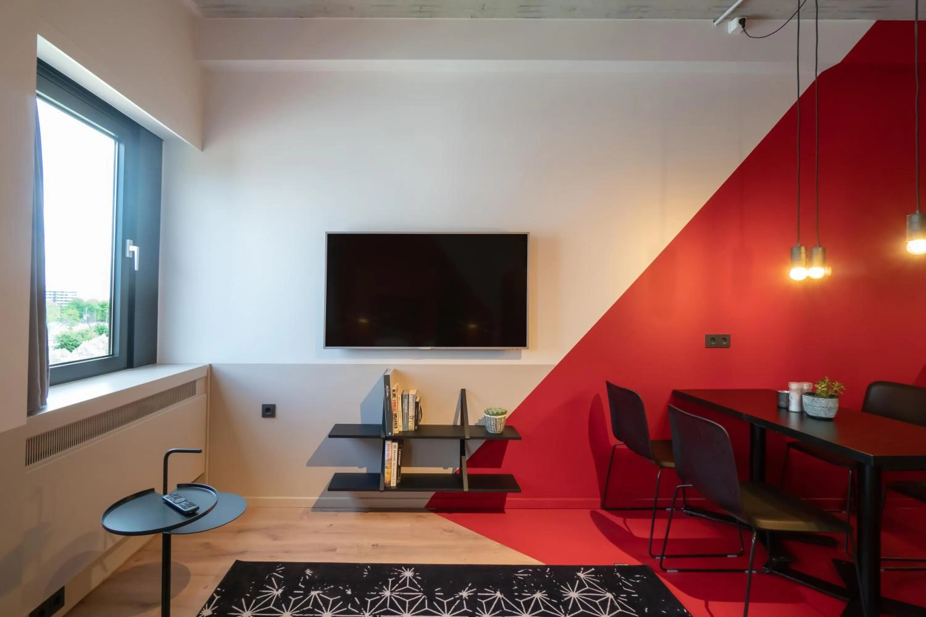 TV and multimedia in Via Suites