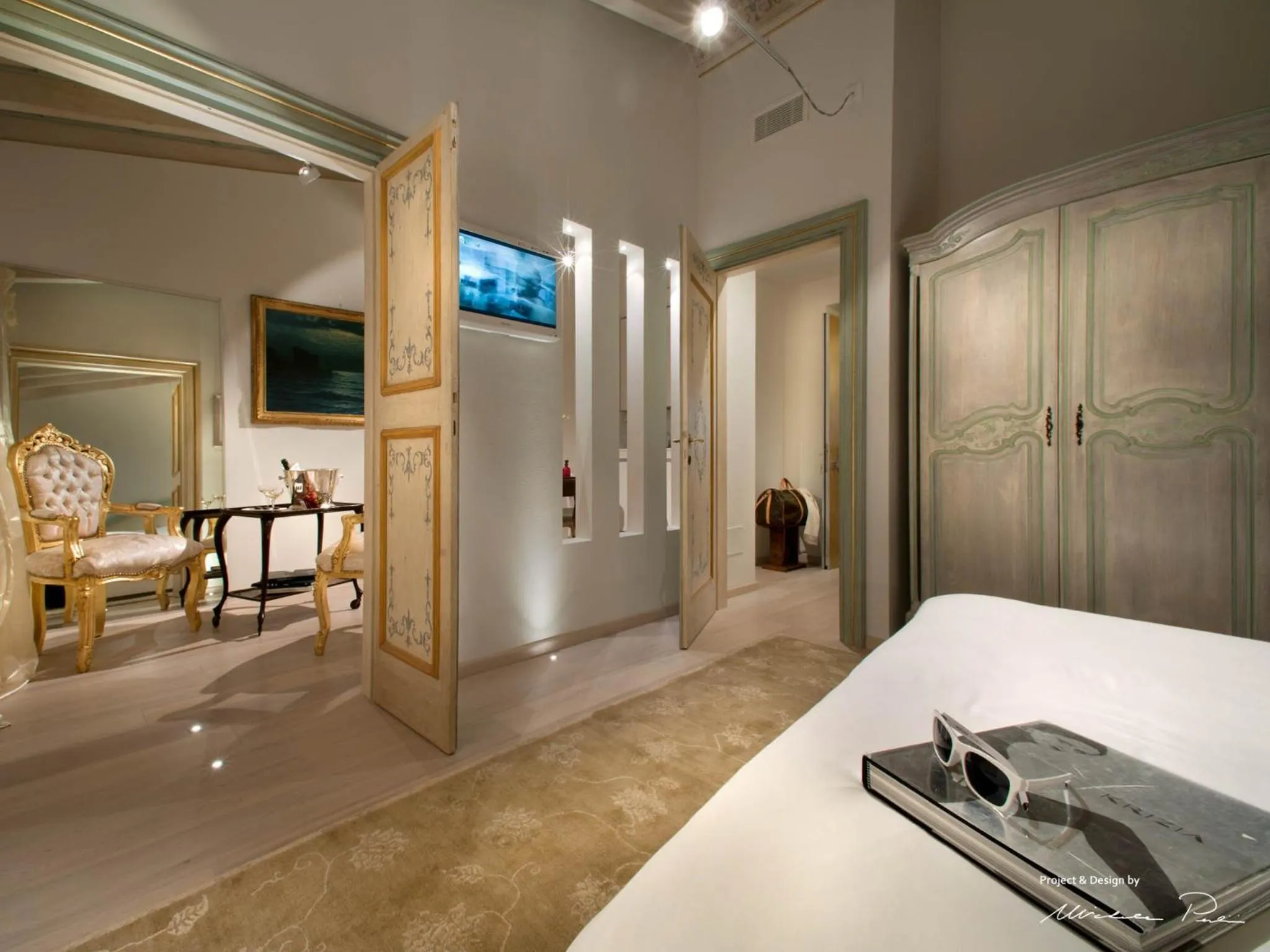 Photo of the whole room, Bed in Le Suite Di Giulietta