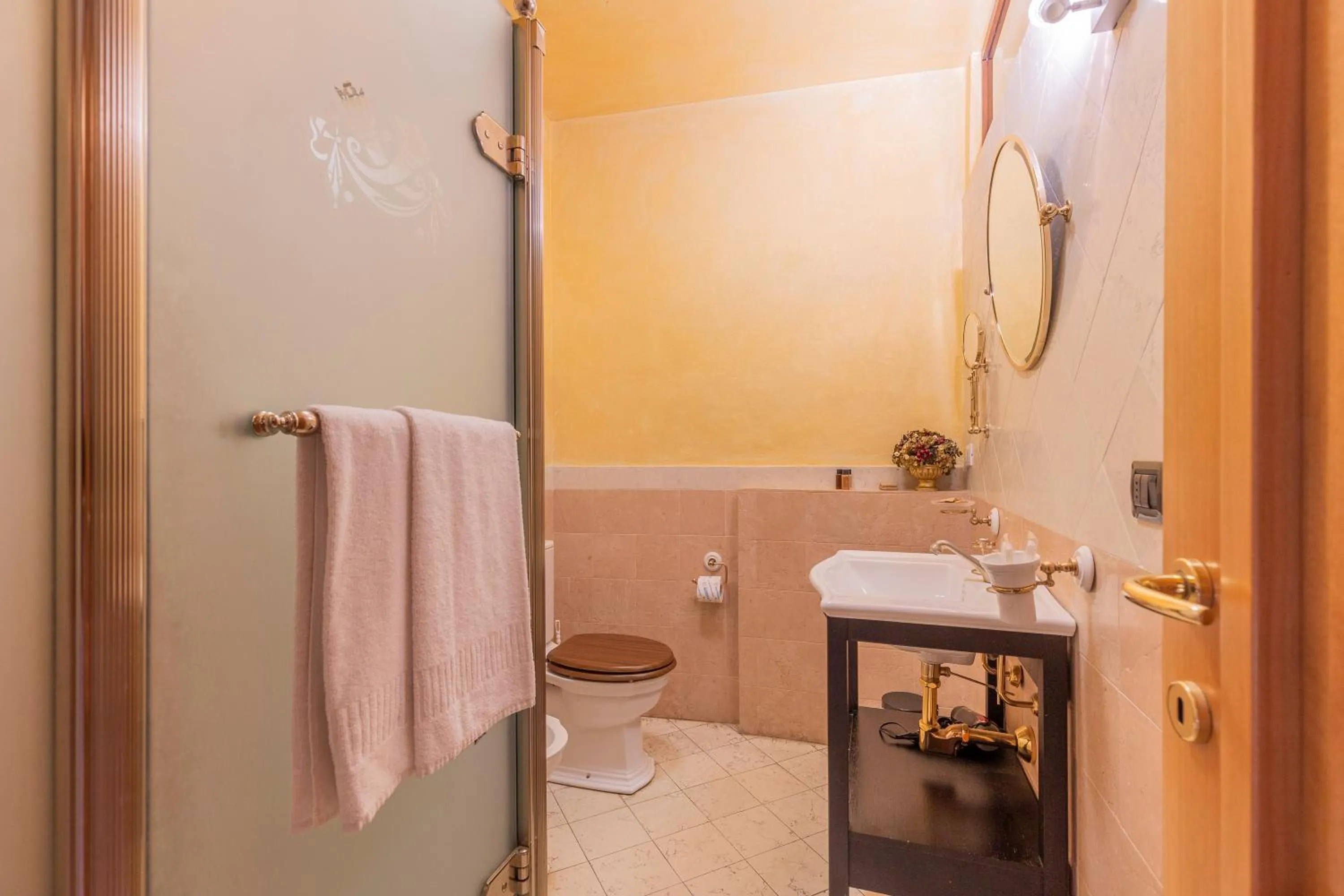 Bathroom in Le Suite Di Giulietta